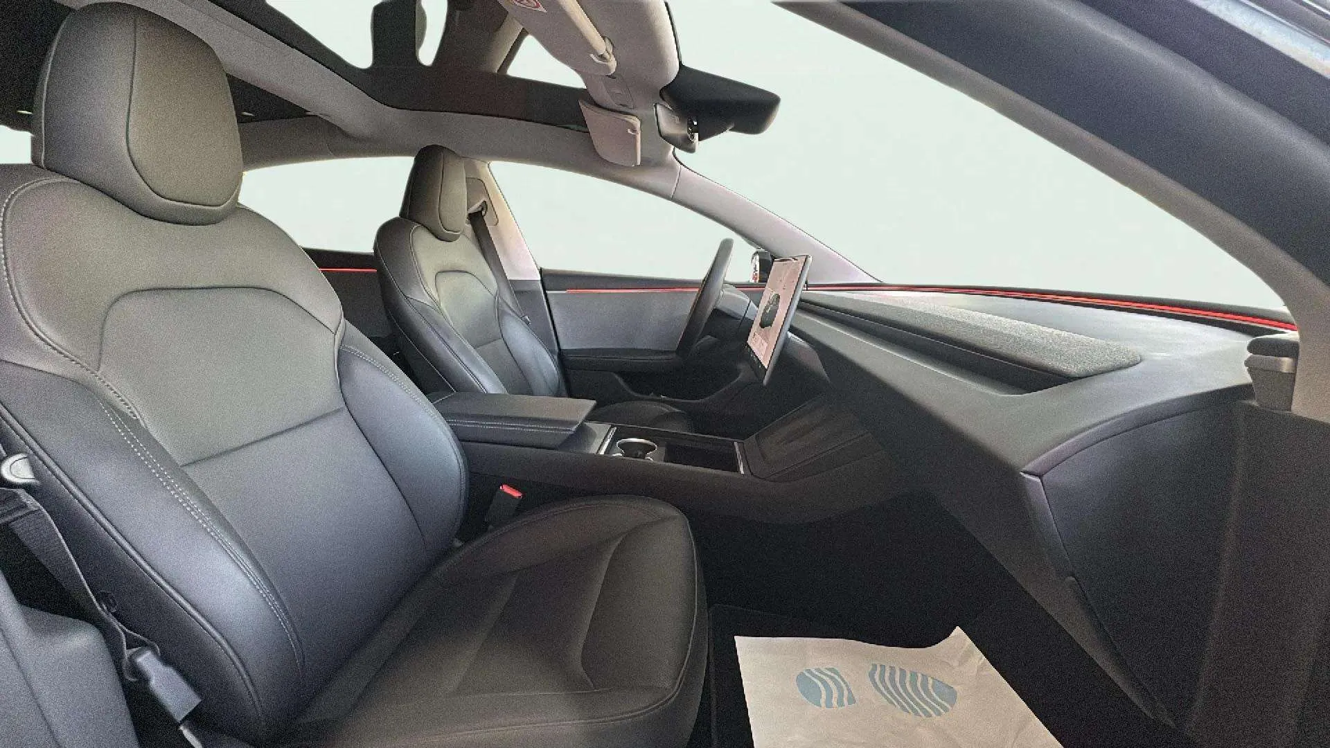 Tesla Model 3 RWD - foto 18