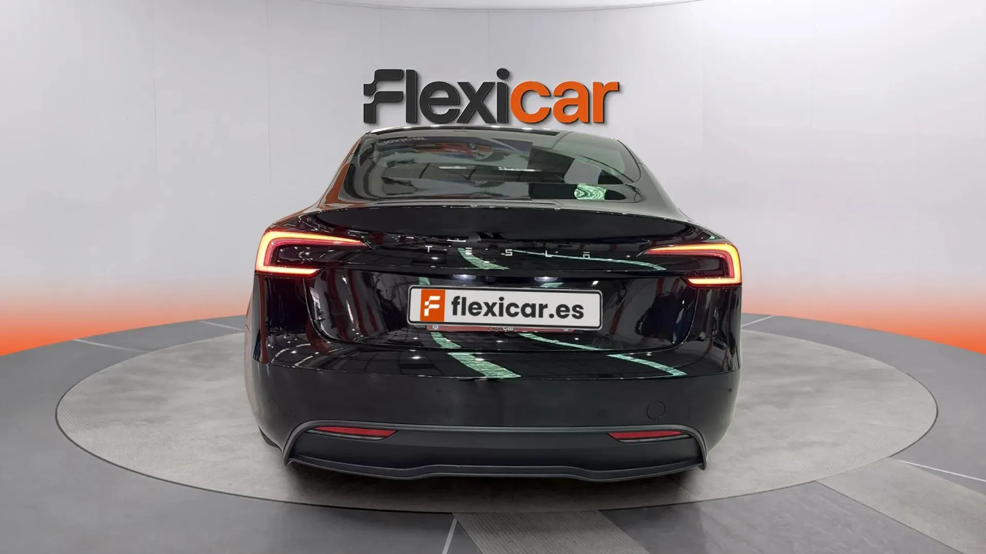 Tesla Model 3 RWD - foto 6