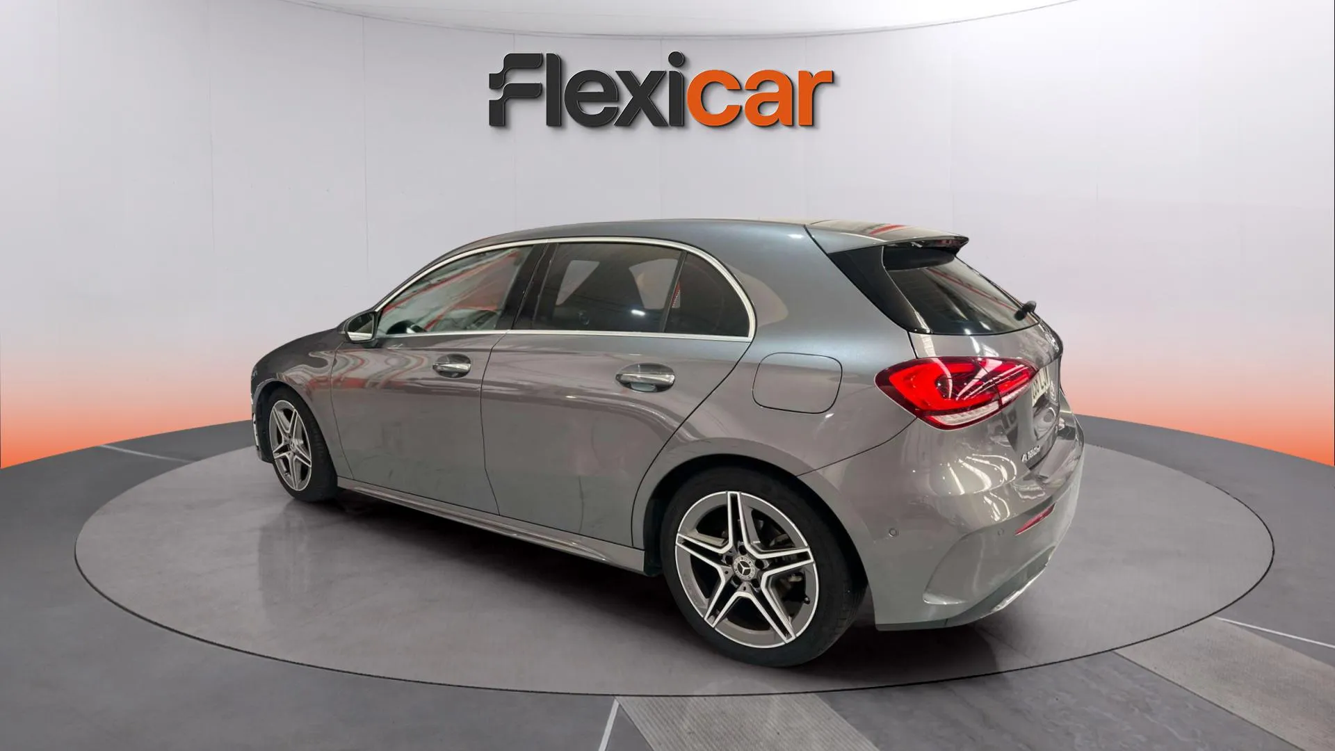 Mercedes-Benz Clase A A 180 d - foto 6
