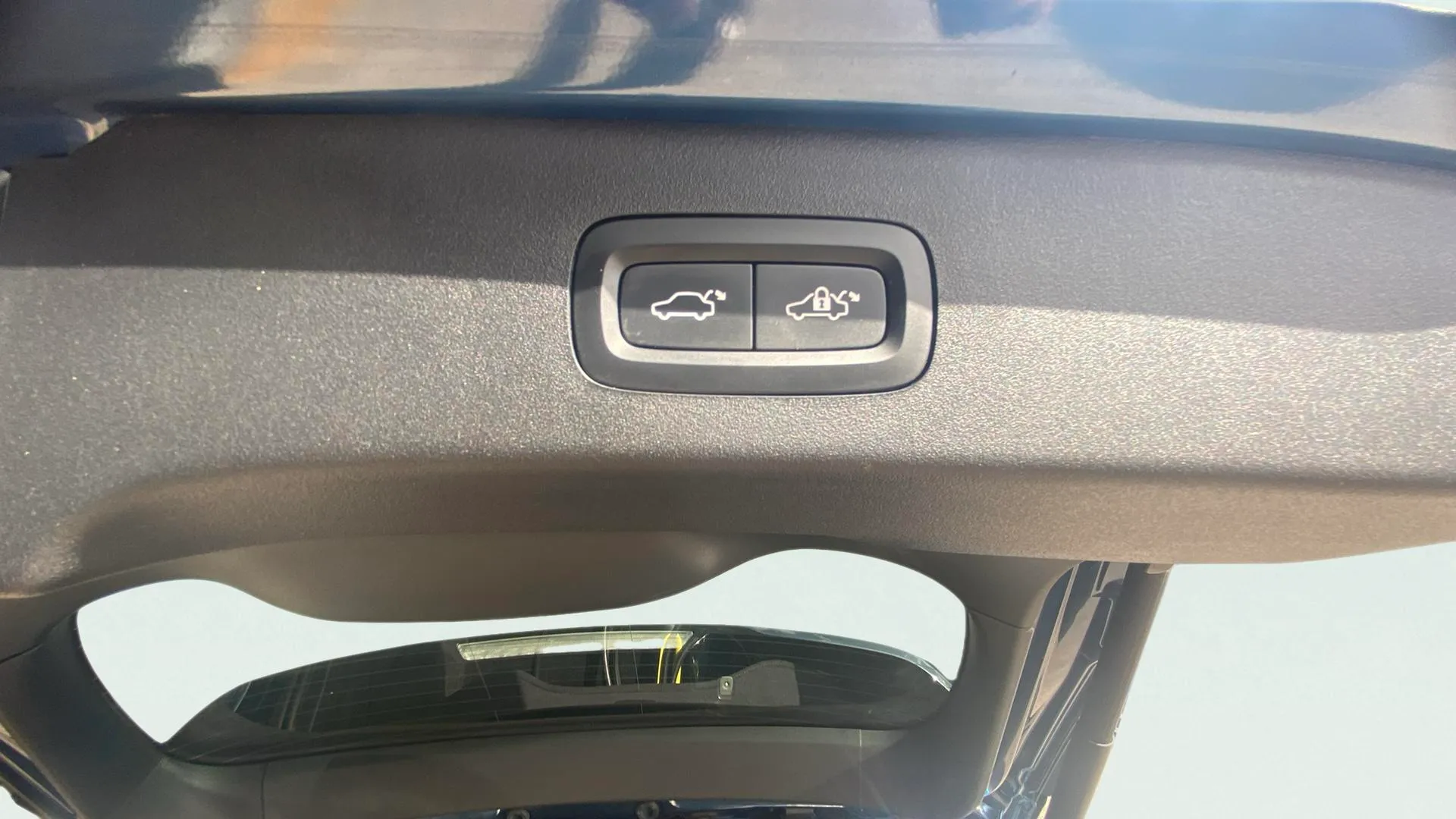 Lynk & Co 01 1.5 PHEV - foto 25
