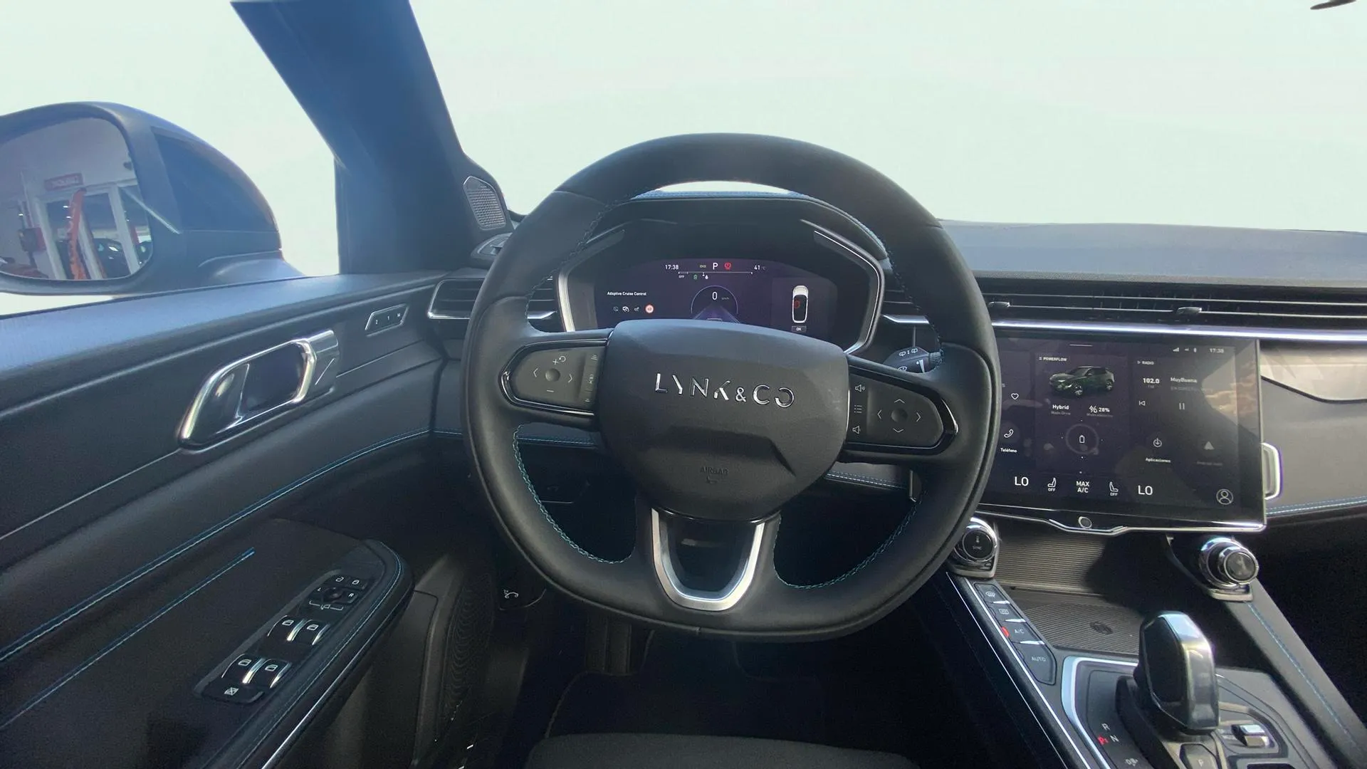 Lynk & Co 01 1.5 PHEV - foto 9