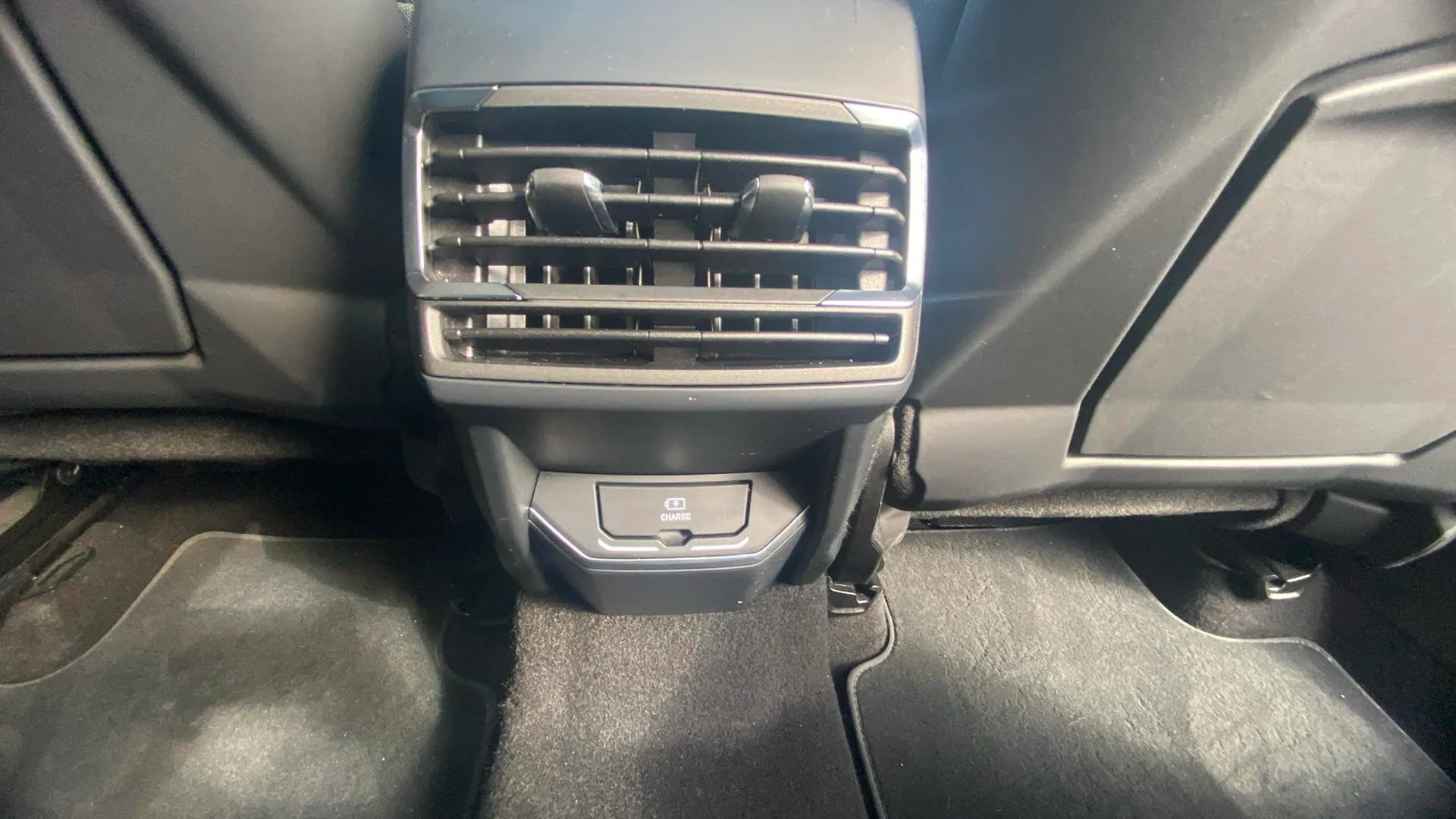 Lynk & Co 01 1.5 PHEV - foto 22
