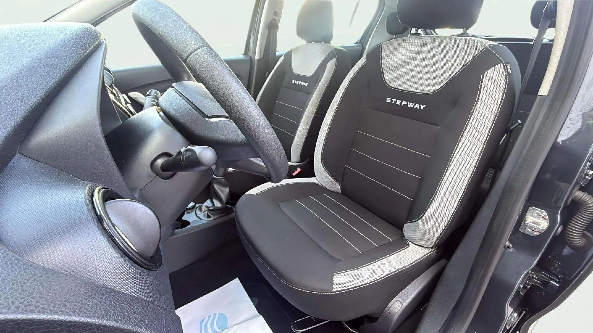 Dacia Sandero Comfort TCe 1.0 SS - foto 20