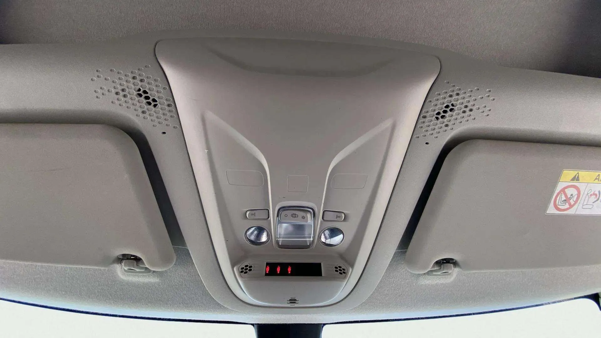 Peugeot Rifter Allure Long PureTech - foto 25