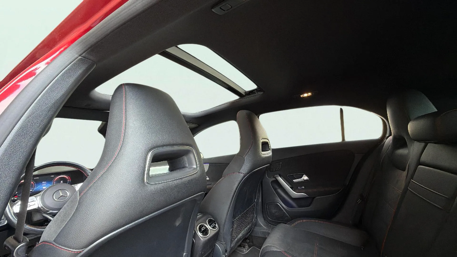 Mercedes-Benz Clase A A 250 e - foto 32
