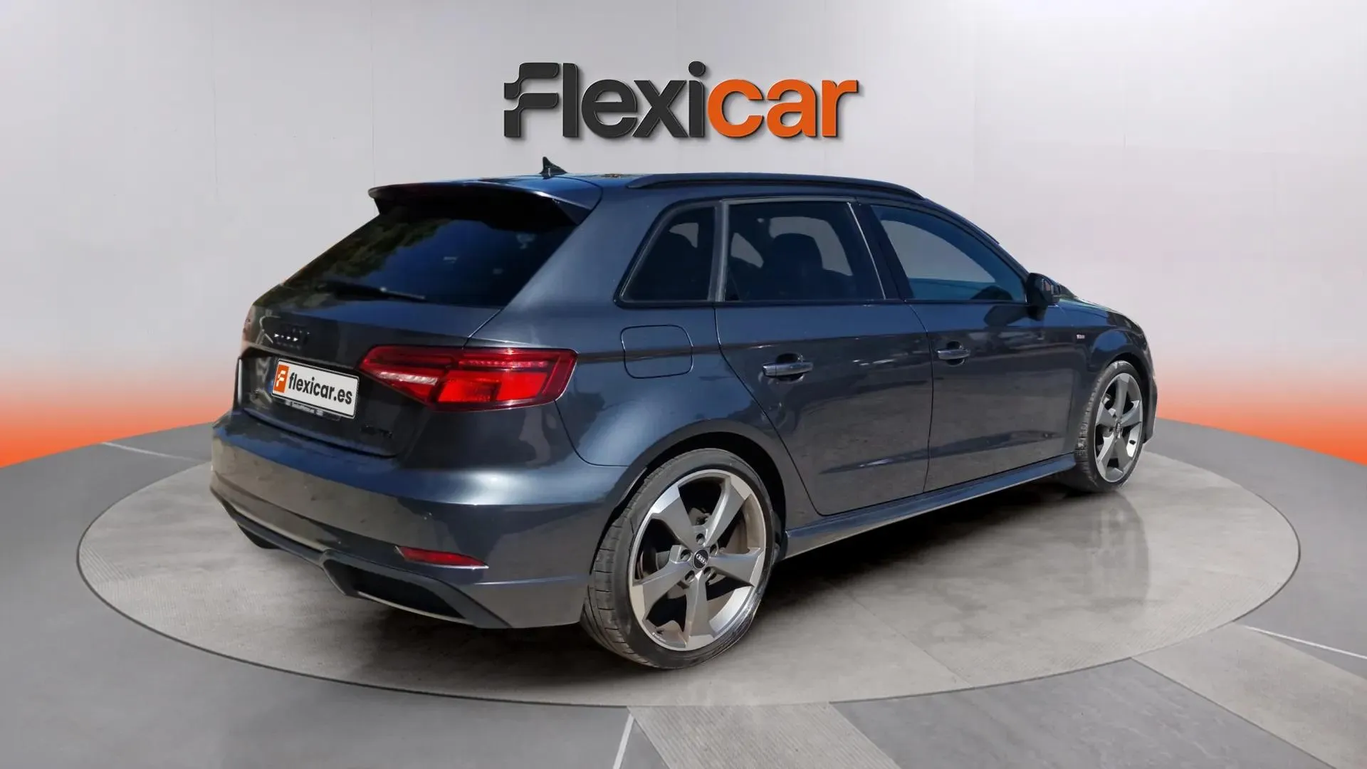 Audi A3 Black line 35 TDI S tron Sportback - foto 7