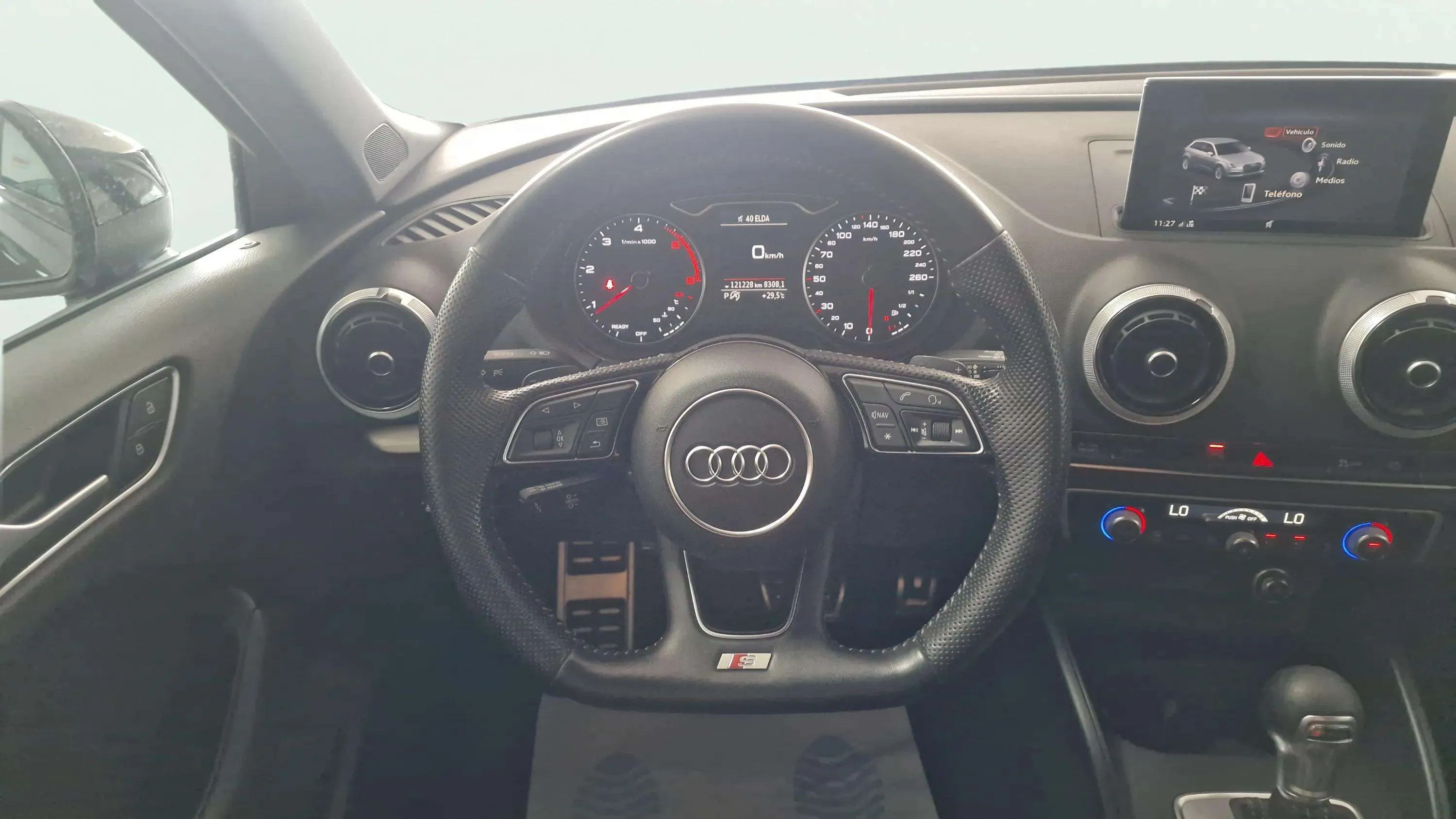 Audi A3 Black line 35 TDI S tron Sportback - foto 11