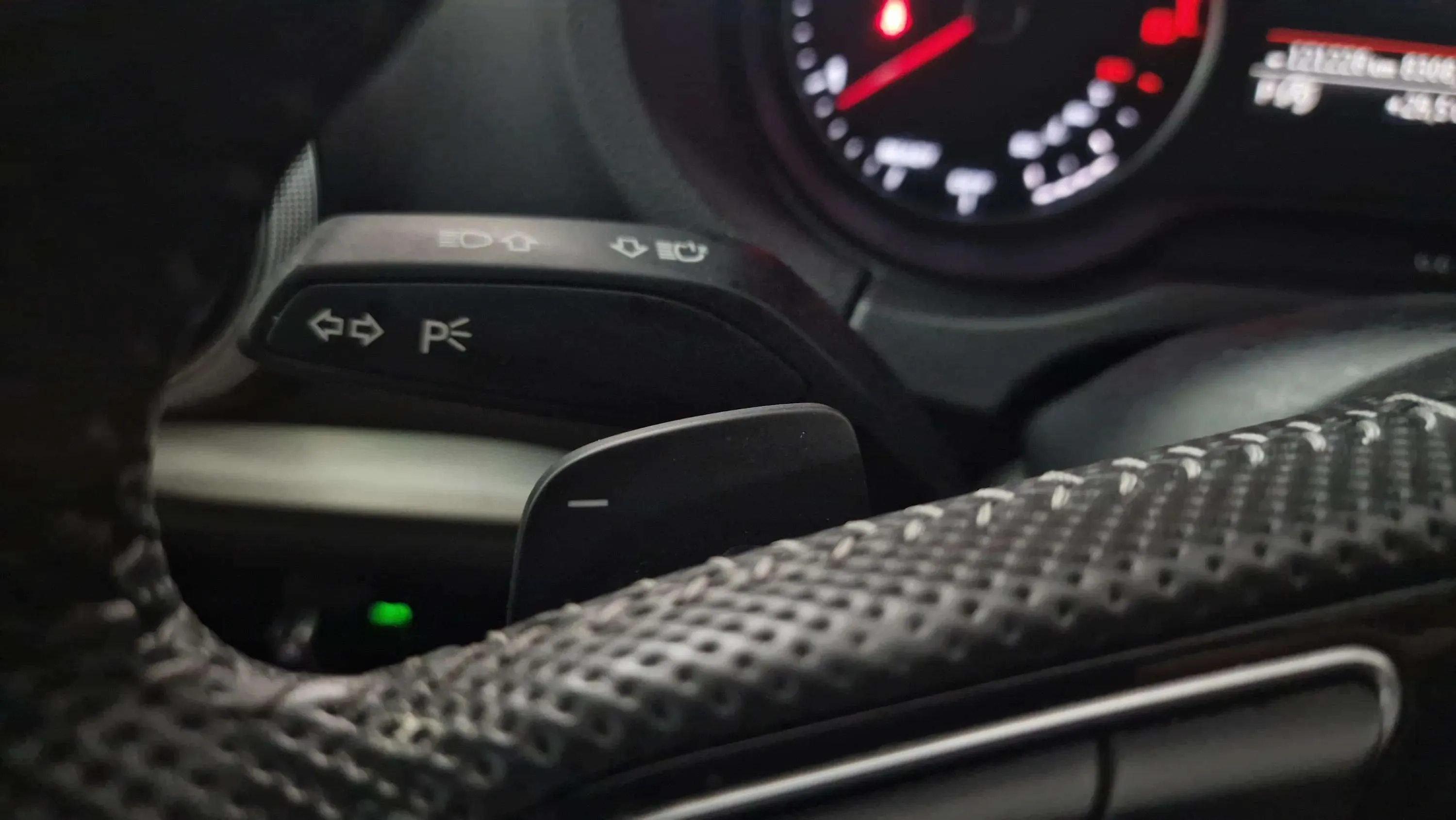 Audi A3 Black line 35 TDI S tron Sportback - foto 19