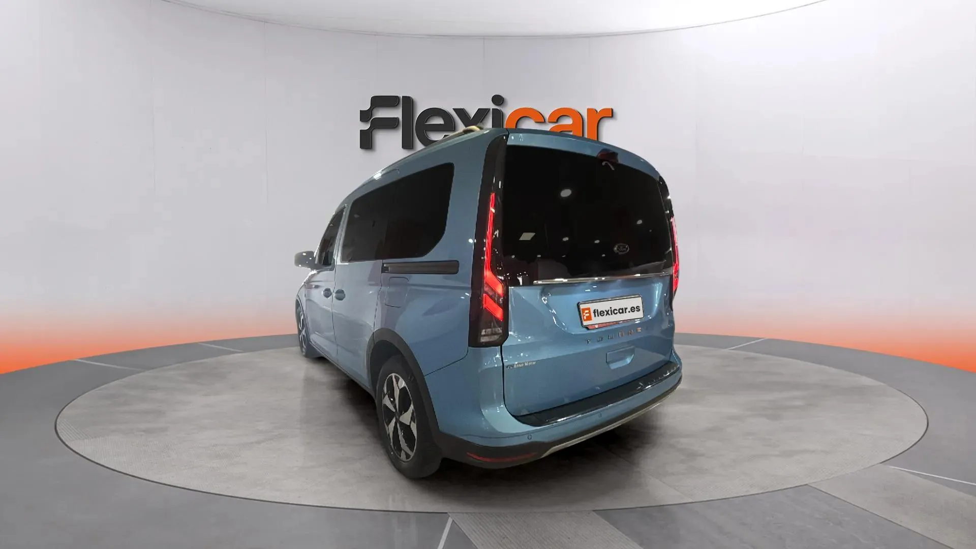Ford Grand Tourneo Connect 2.0 EcoBlue Active - foto 5