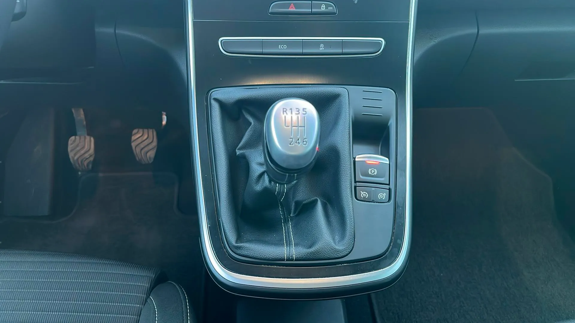 Renault Grand Scénic Limited TCe GPF MY2021 - foto 14