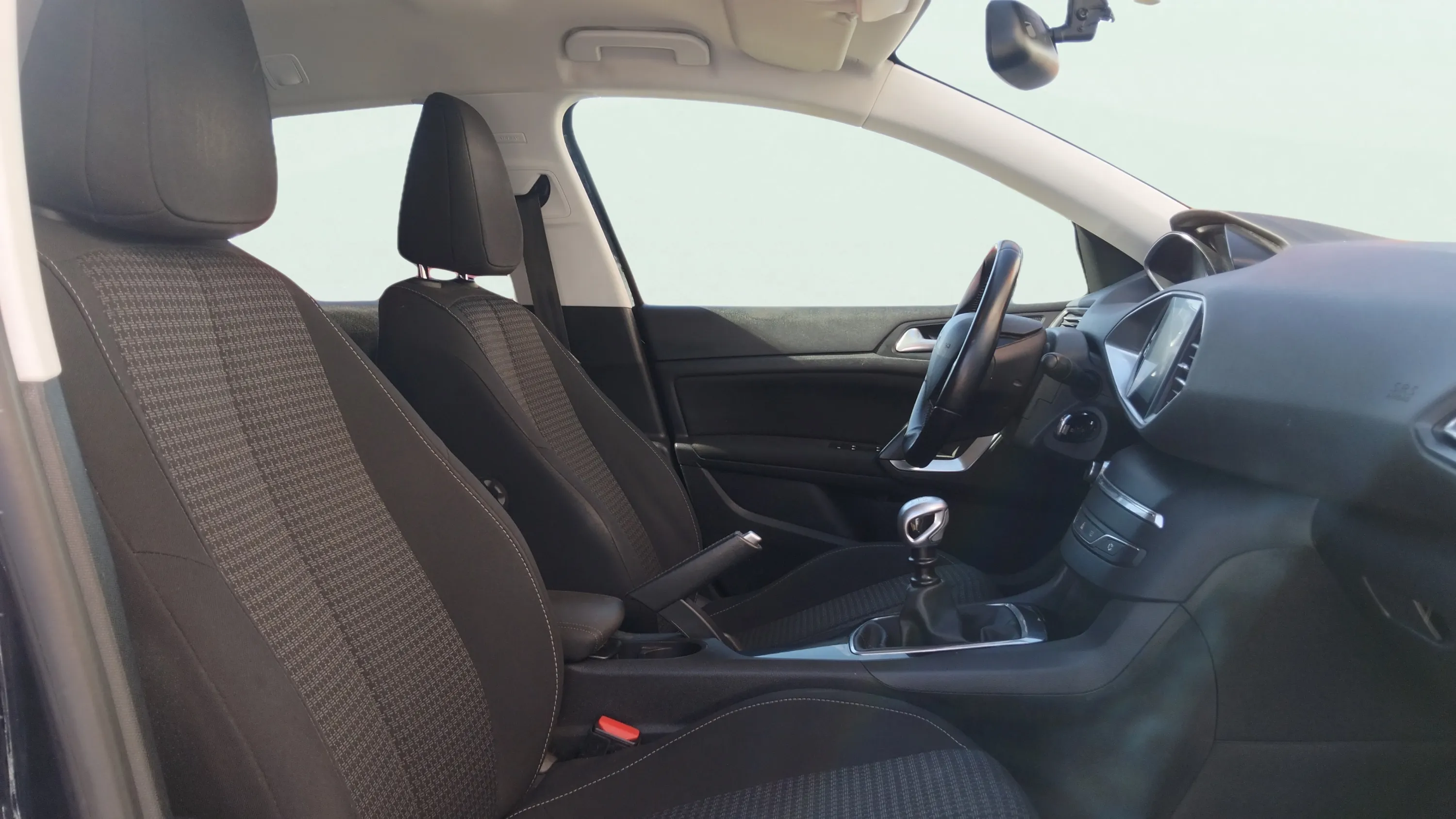 Peugeot 308 SW Style 1.2 PureTech - foto 7
