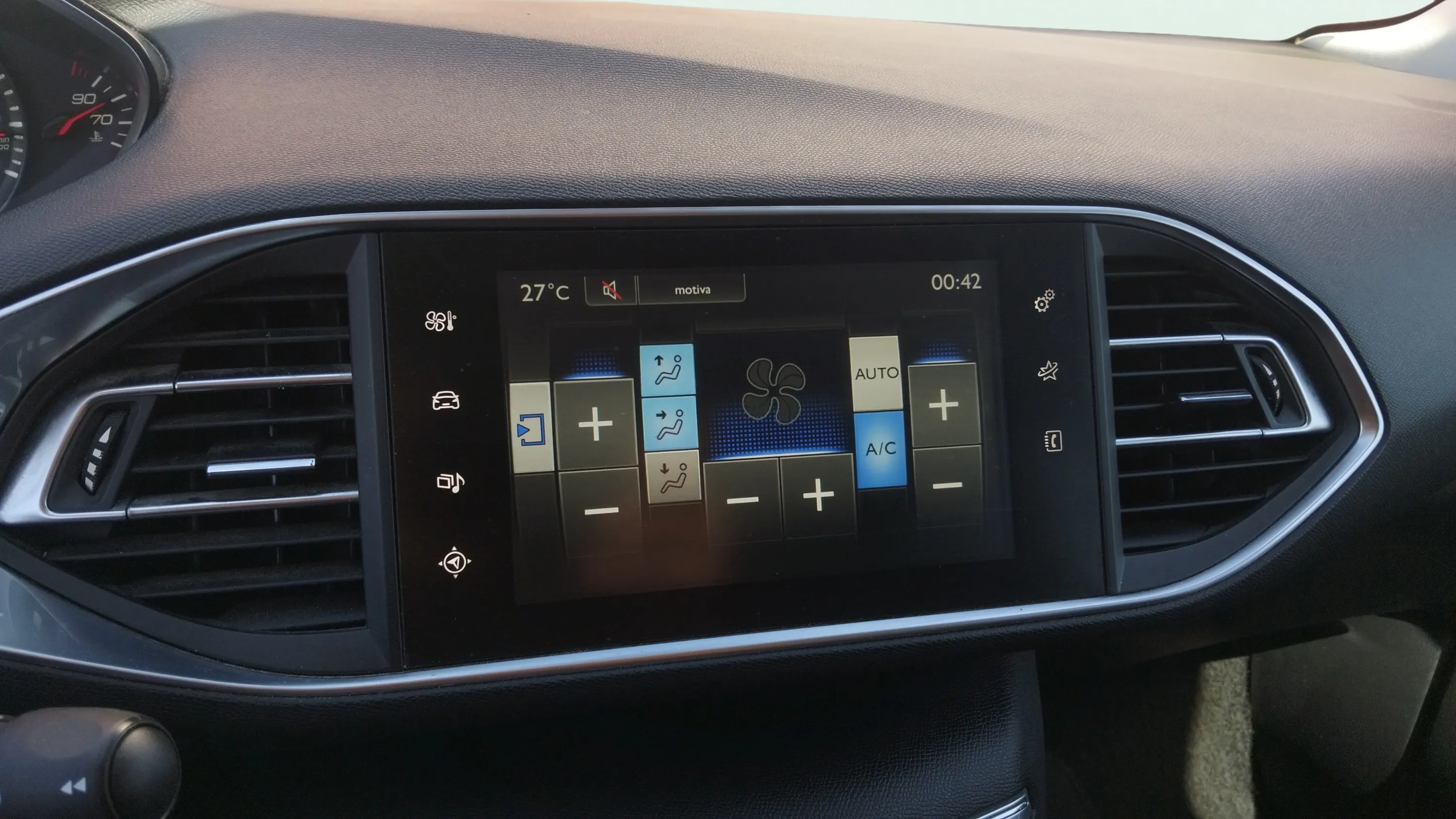 Peugeot 308 SW Style 1.2 PureTech - foto 10