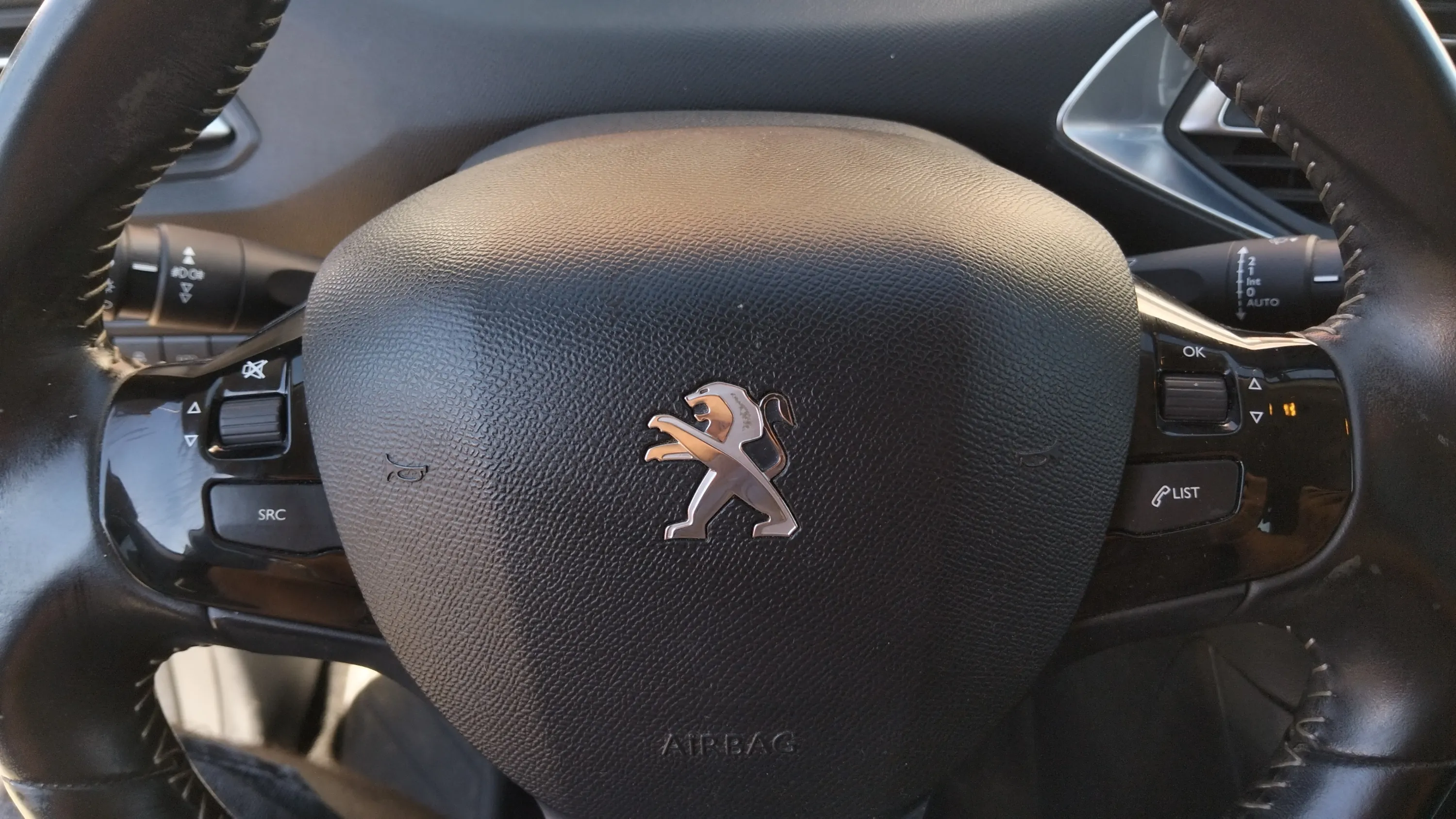 Peugeot 308 SW Style 1.2 PureTech - foto 18