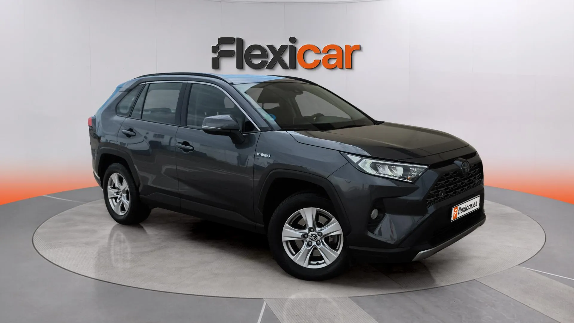 Toyota RAV4 2.5l 220H Advance - foto 1