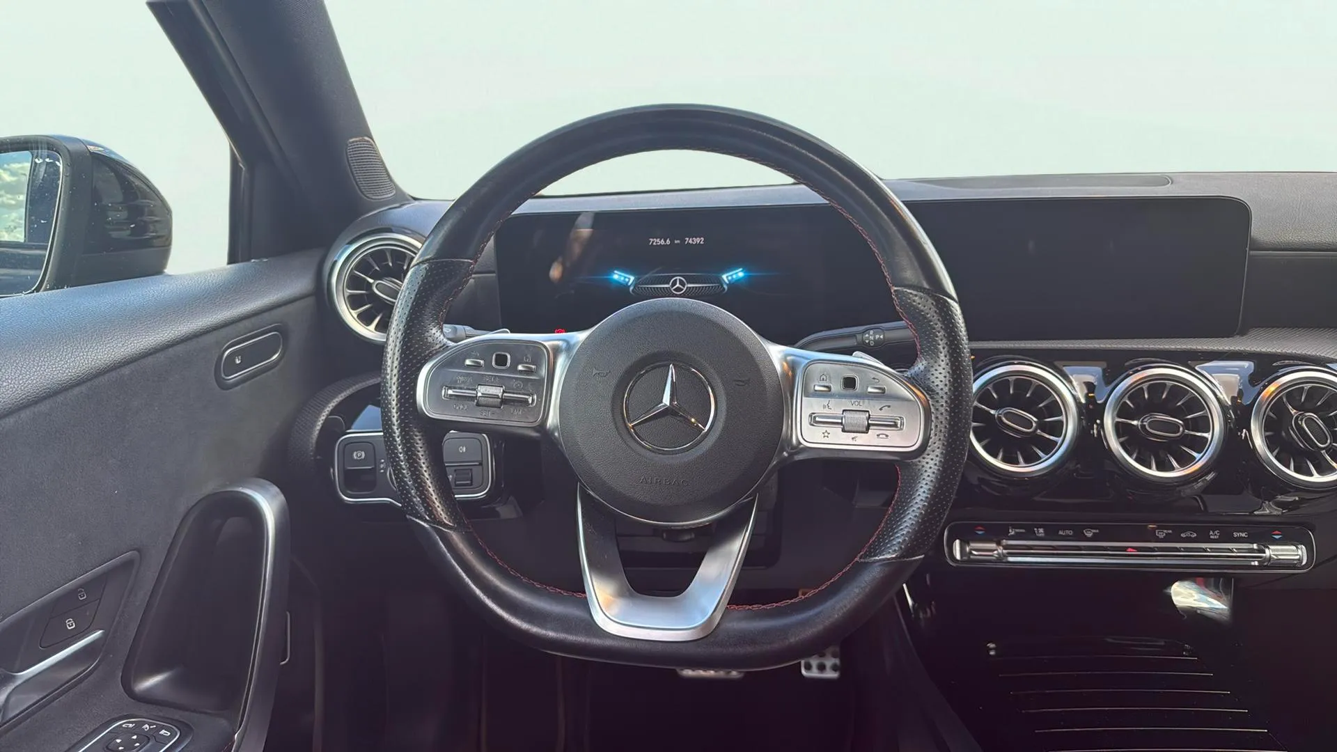Mercedes-Benz Clase A A 200 d Sedán - foto 12