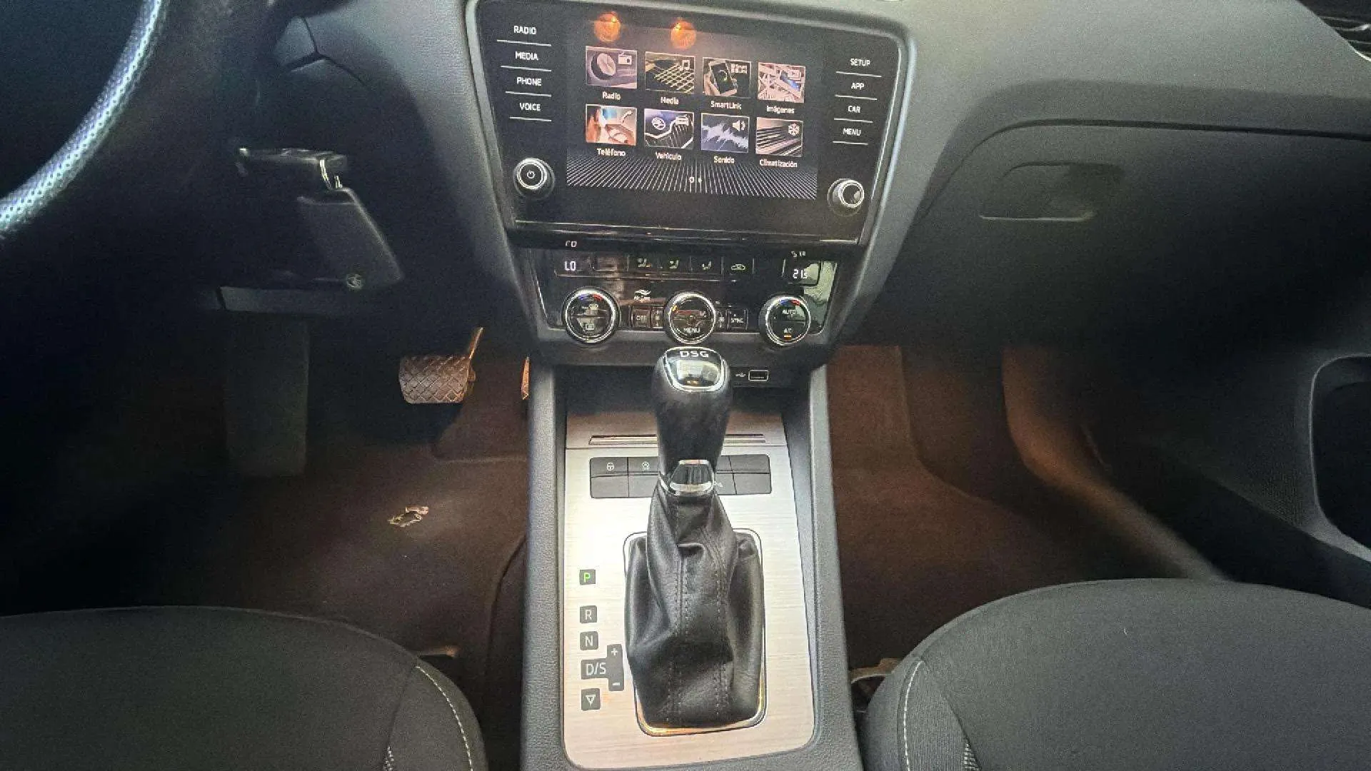 Škoda Octavia Combi 1.5 TSI DSG Ambition - foto 19