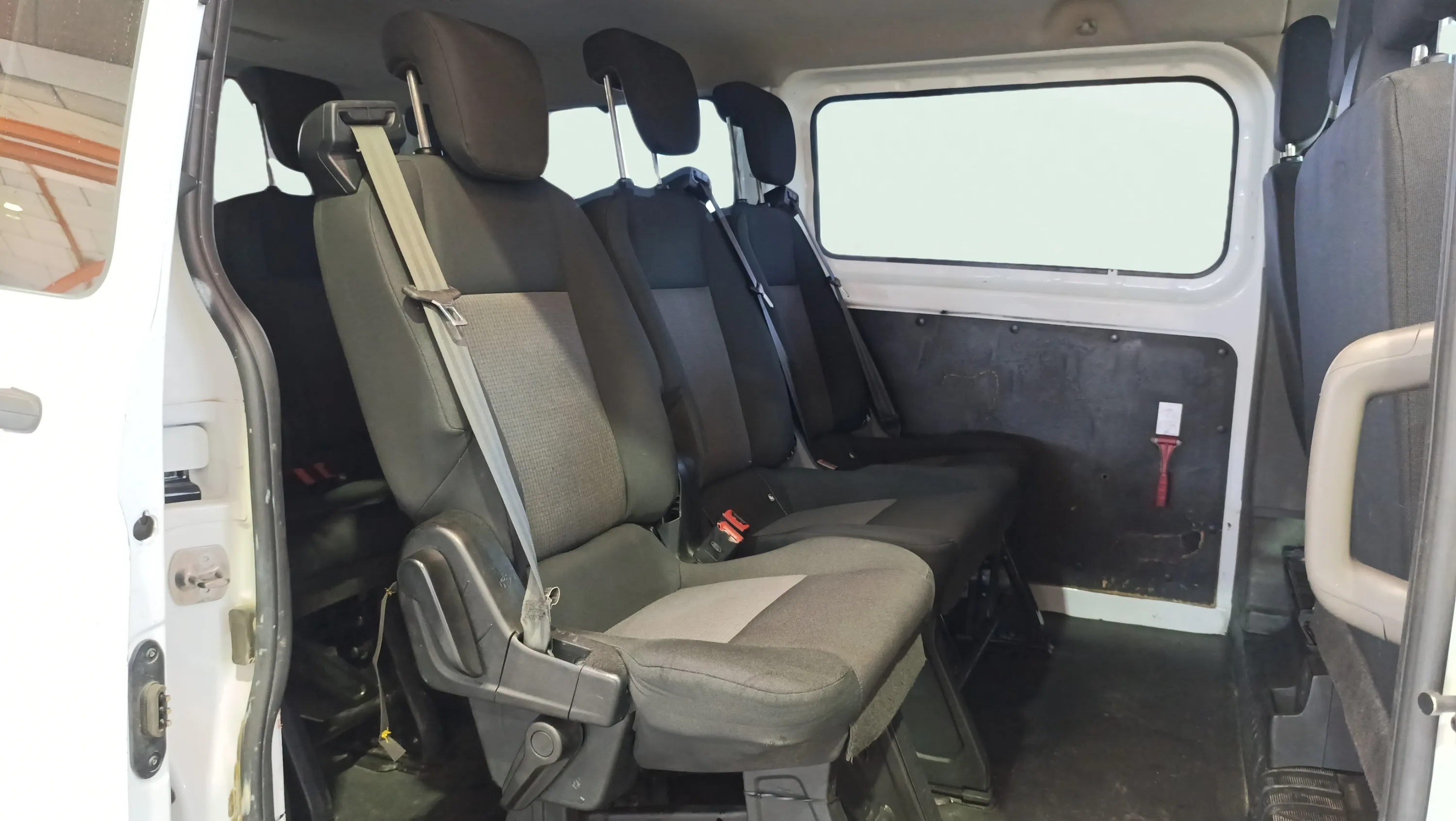 Ford Transit Custom 2.0 TDCi - foto 30