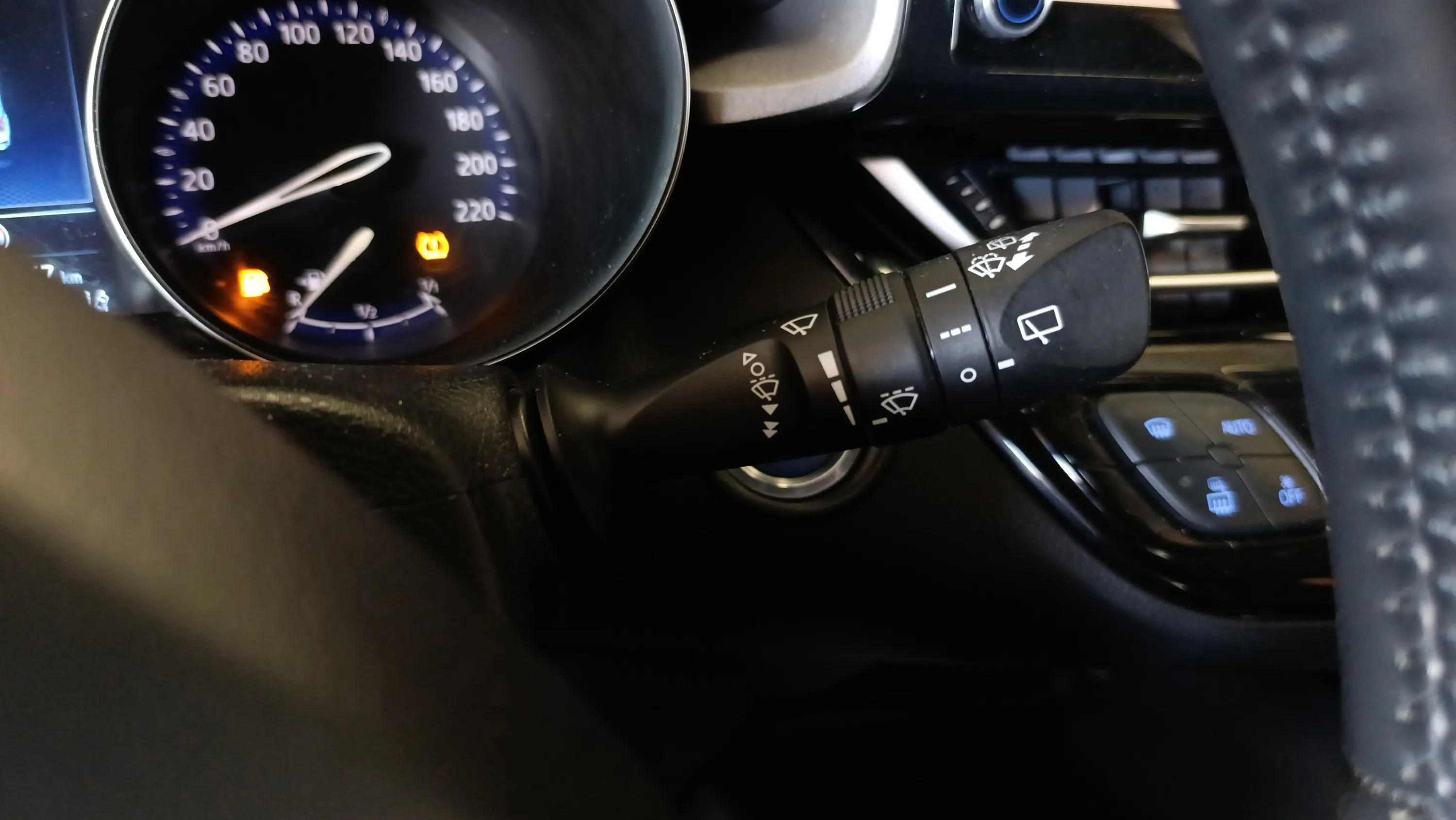 Toyota C-HR 1.8 125H Active - foto 14