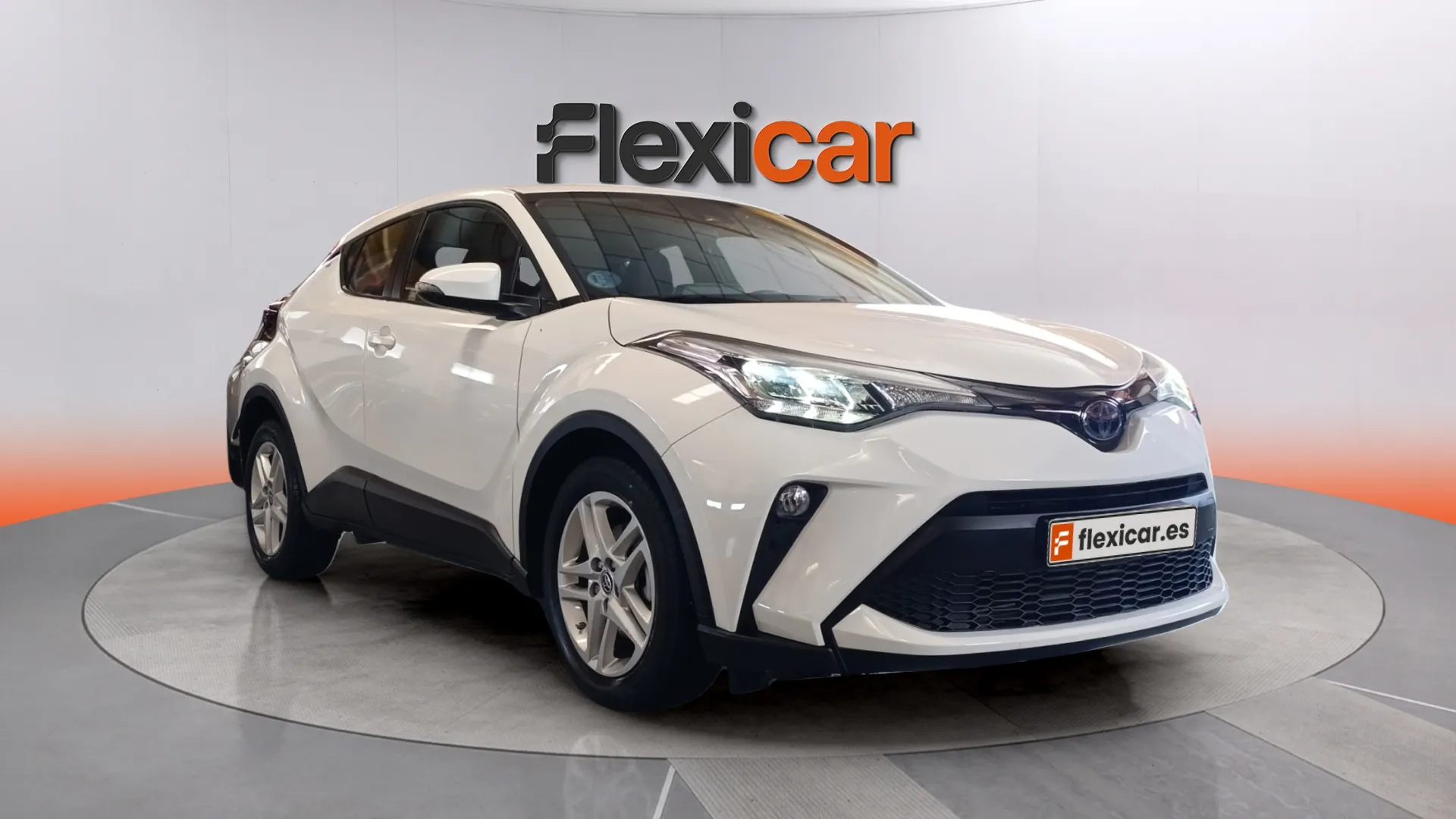Toyota C-HR 1.8 125H Active - foto 1