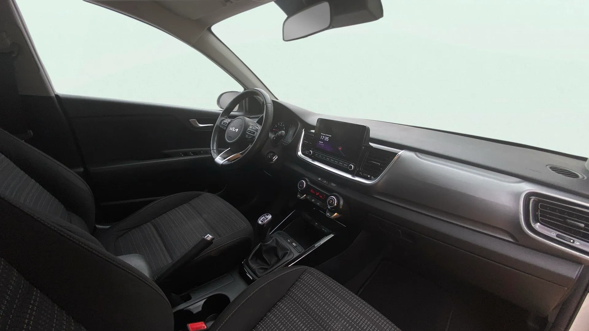 Kia Stonic 1.0 T-GDi MHEV iMT Drive - foto 17