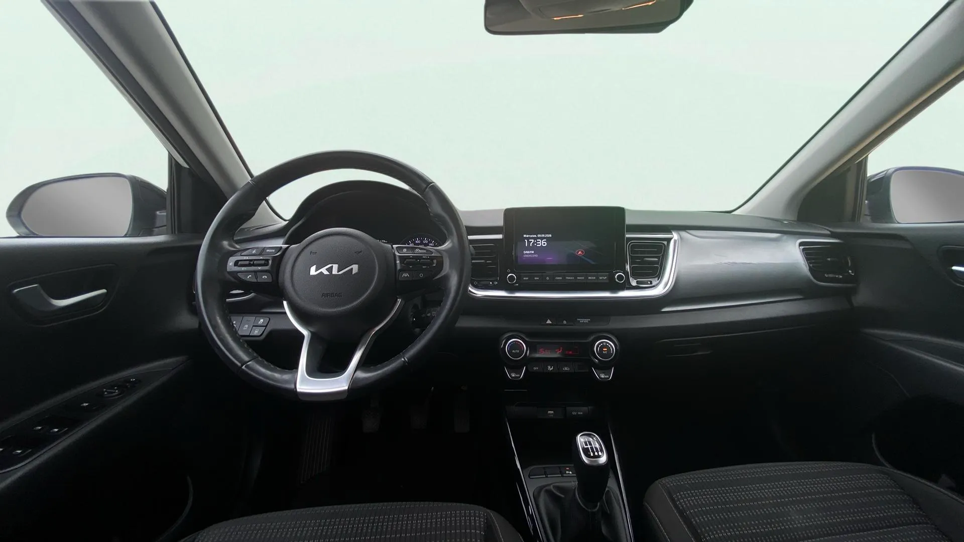 Kia Stonic 1.0 T-GDi MHEV iMT Drive - foto 9