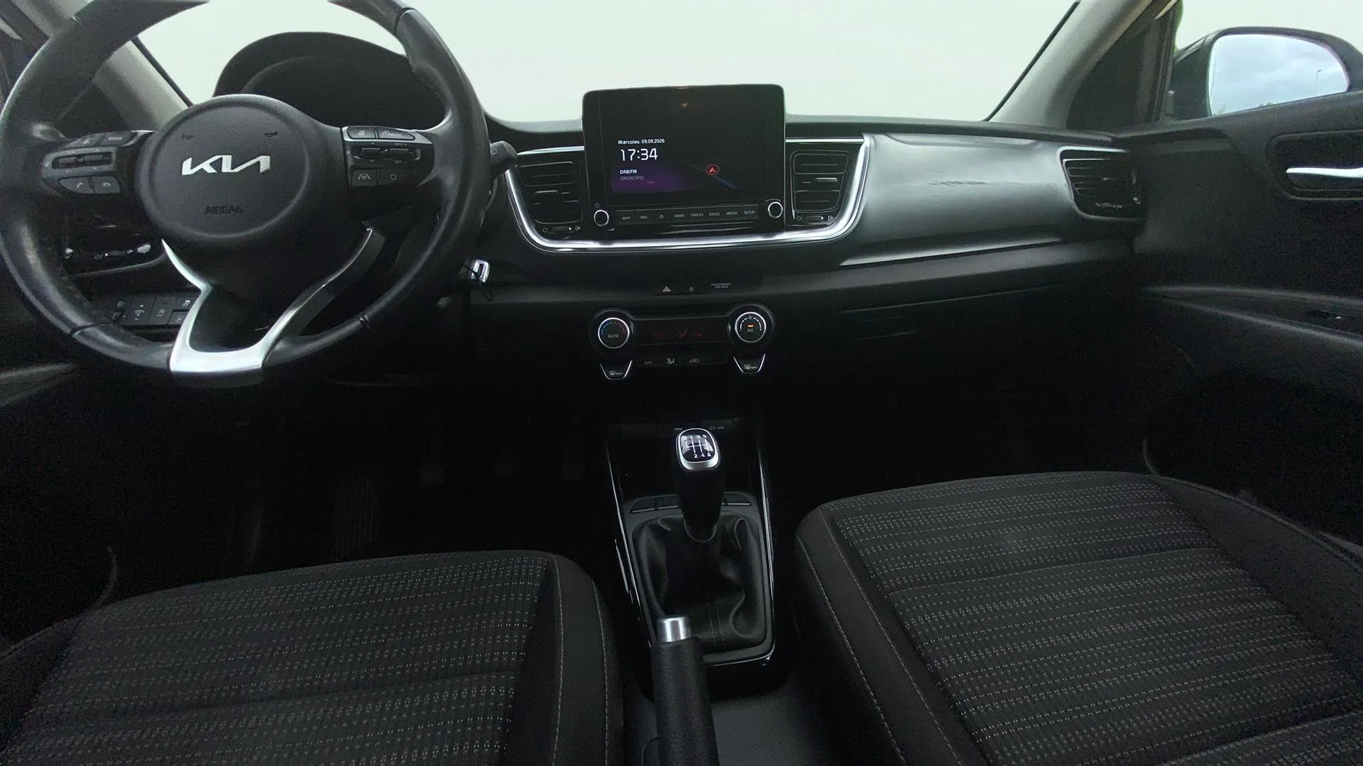 Kia Stonic 1.0 T-GDi MHEV iMT Drive - foto 10