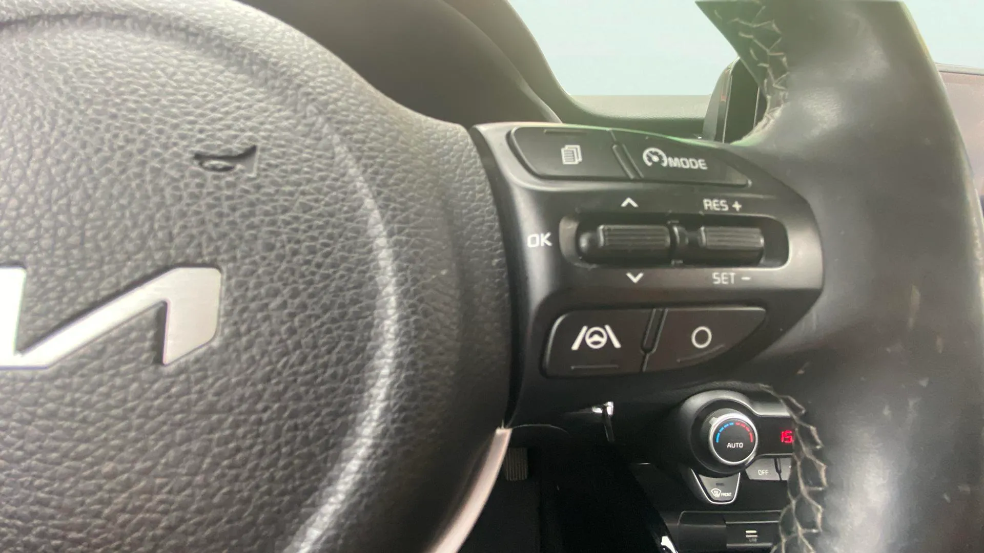 Kia Stonic 1.0 T-GDi MHEV iMT Drive - foto 13