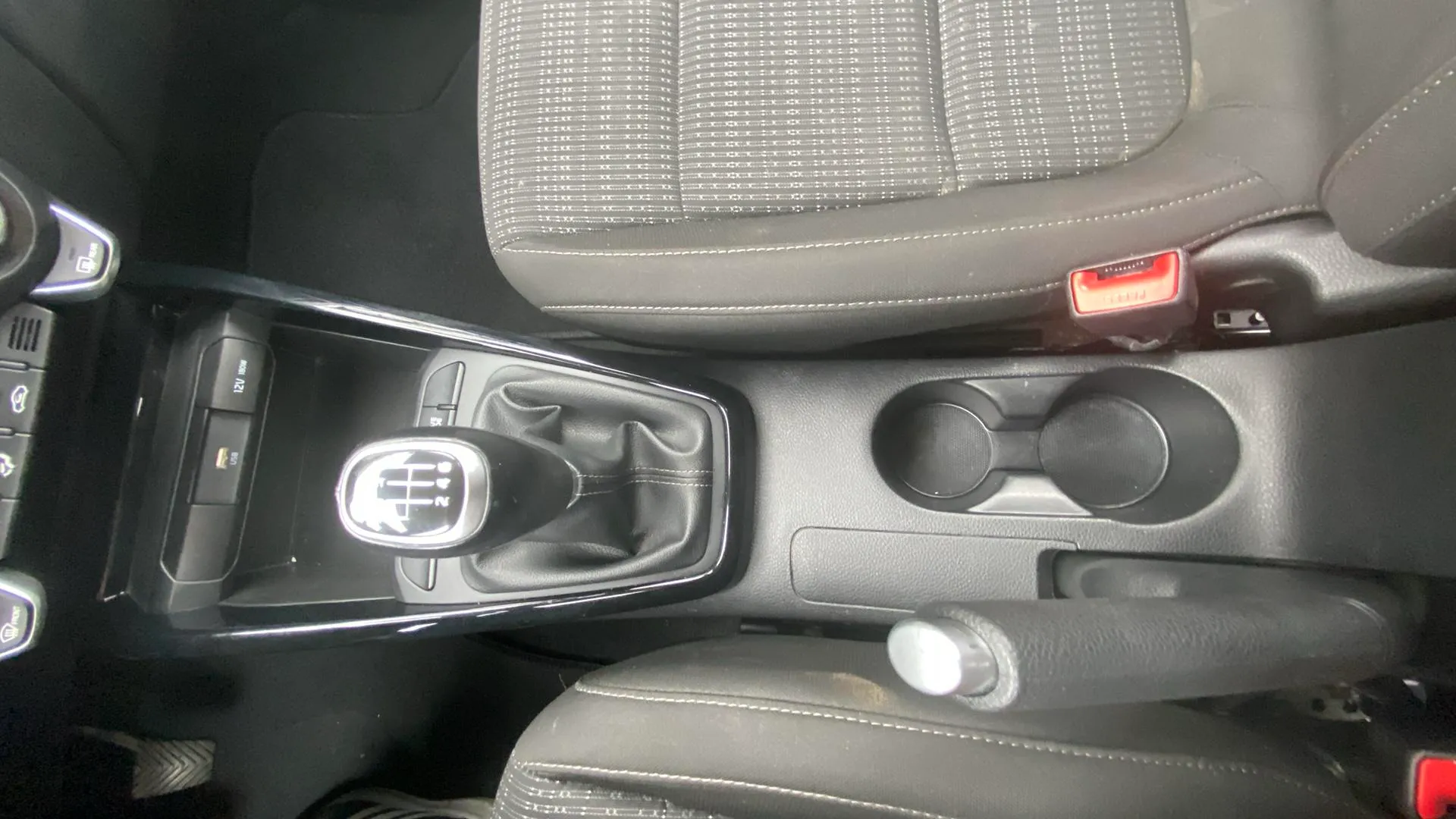 Kia Stonic 1.0 T-GDi MHEV iMT Drive - foto 21