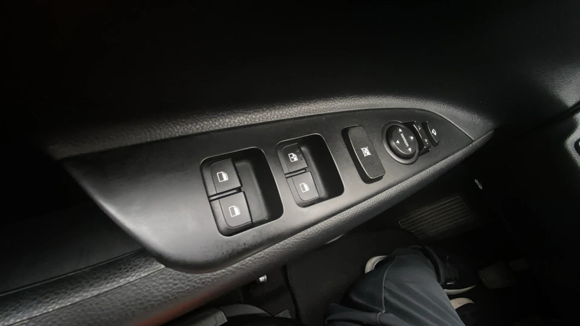 Kia Stonic 1.0 T-GDi MHEV iMT Drive - foto 18