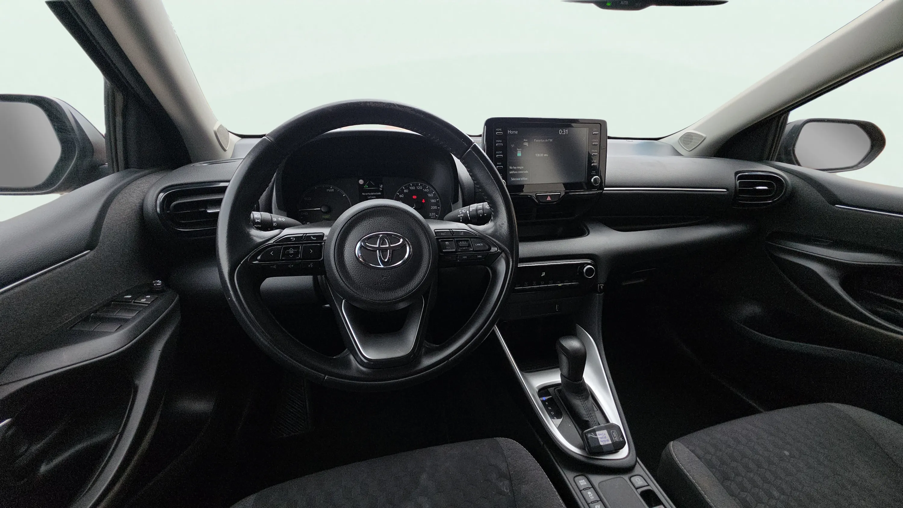 Toyota Yaris 1.5 120H Active Tech - foto 11