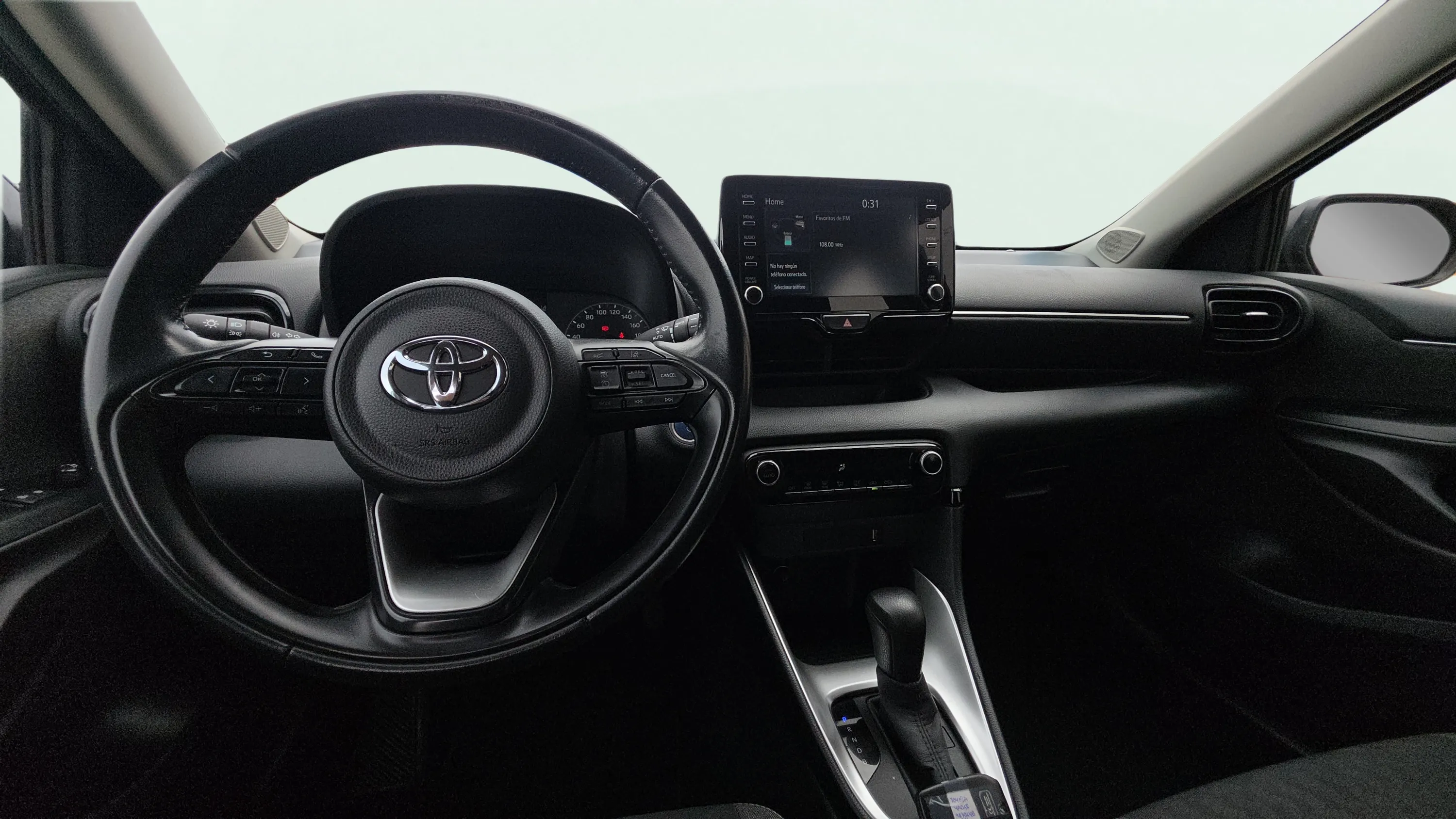 Toyota Yaris 1.5 120H Active Tech - foto 13