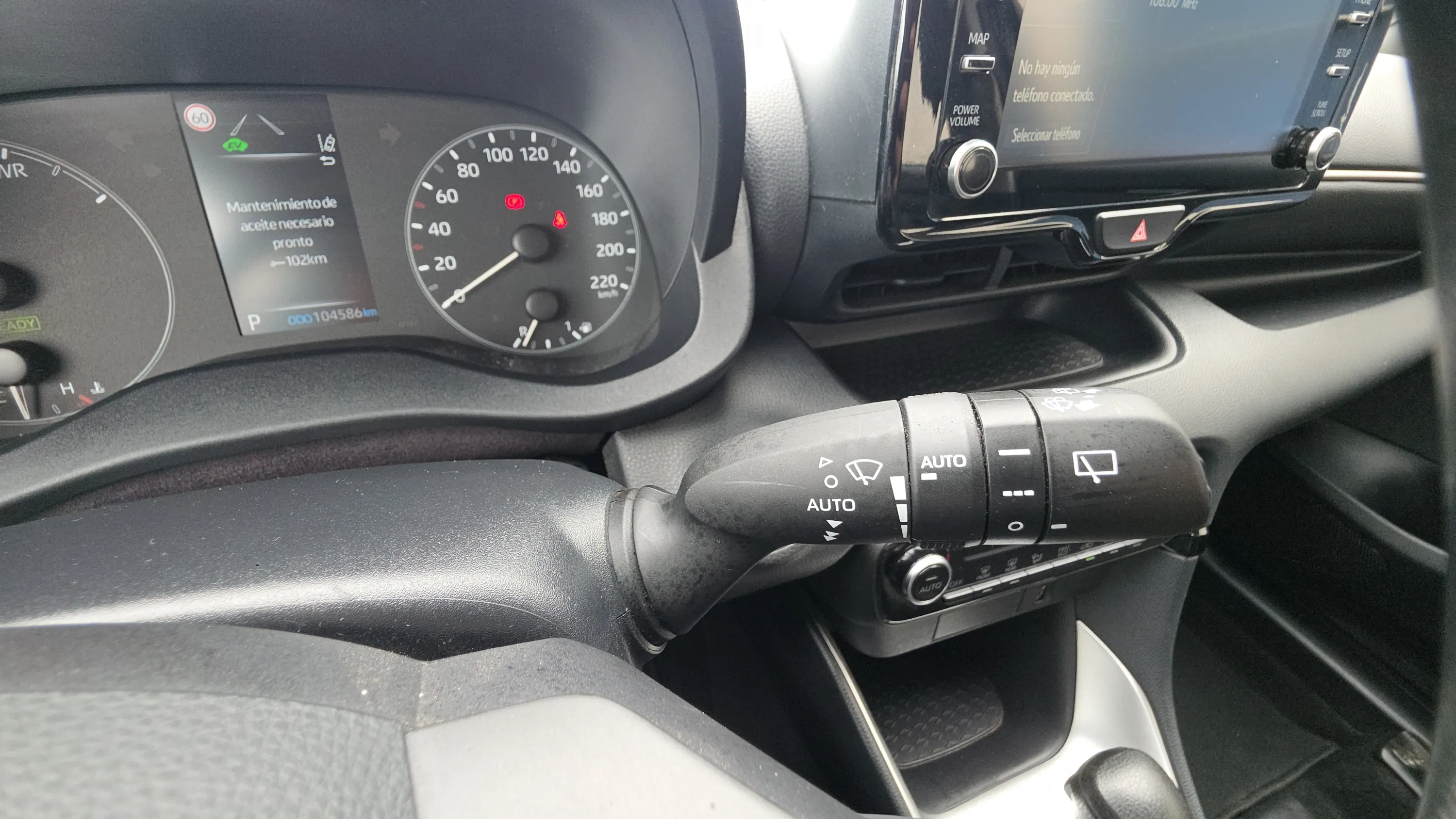 Toyota Yaris 1.5 120H Active Tech - foto 22