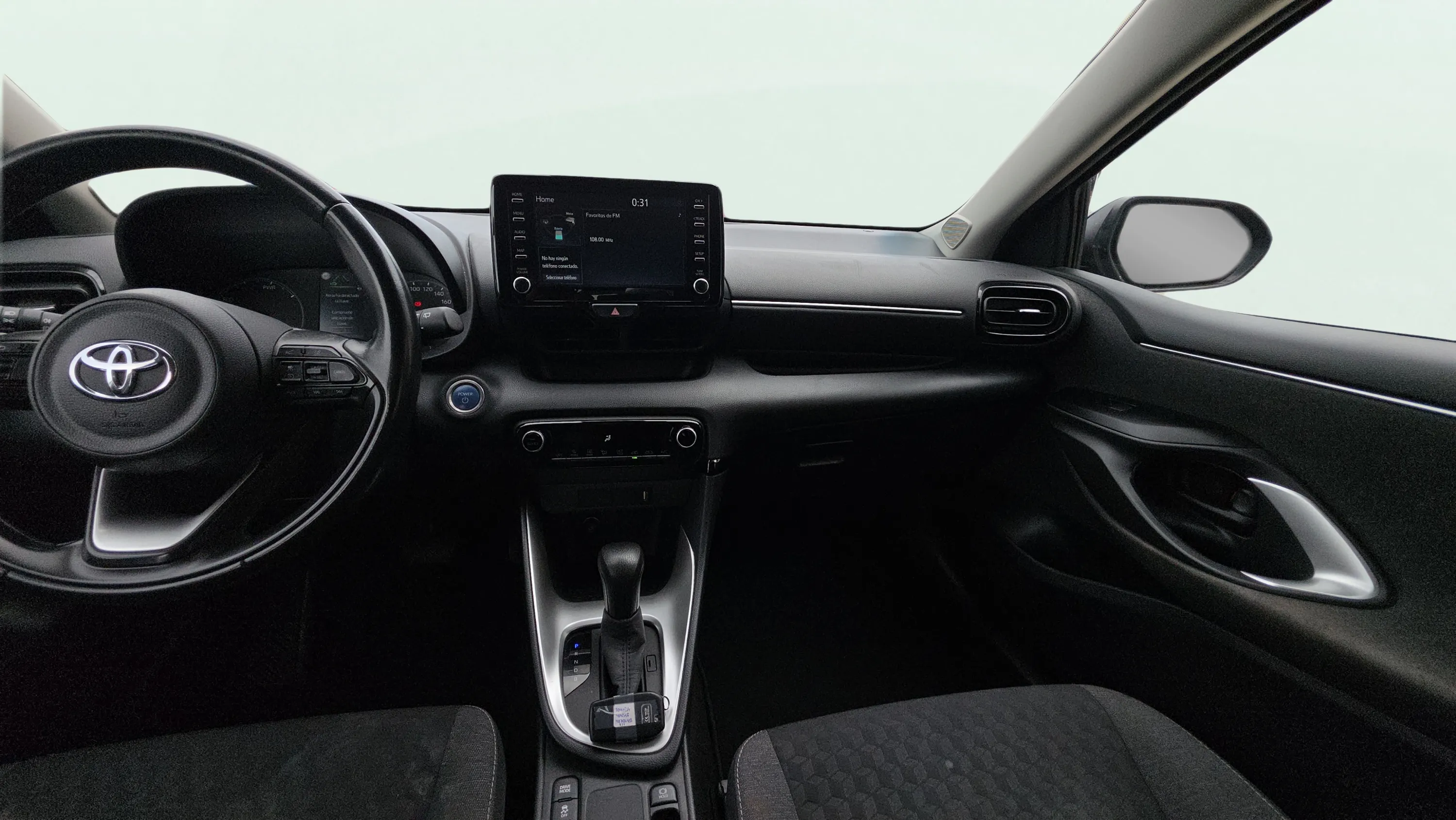 Toyota Yaris 1.5 120H Active Tech - foto 12