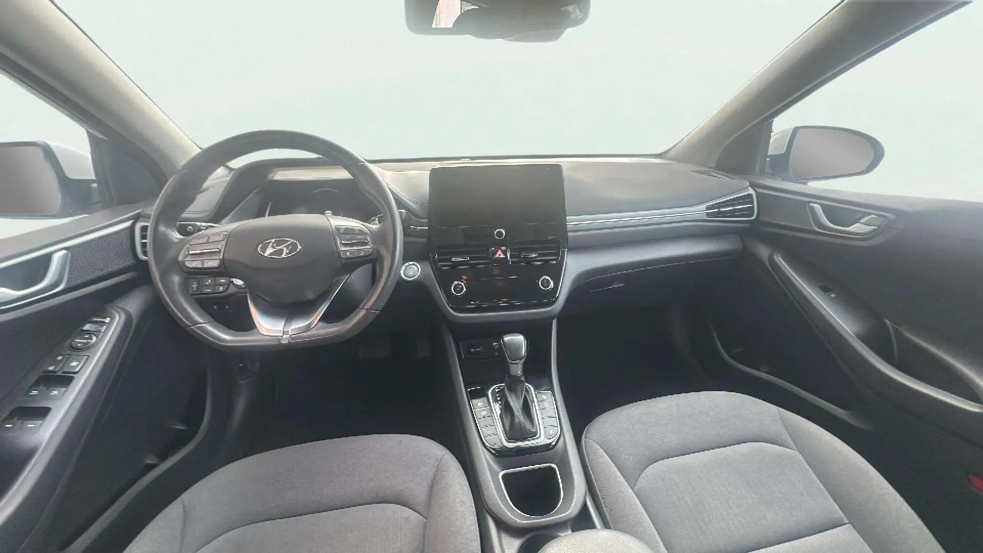 Hyundai Ioniq 1.6 GDI PHEV Klass DCT - foto 10
