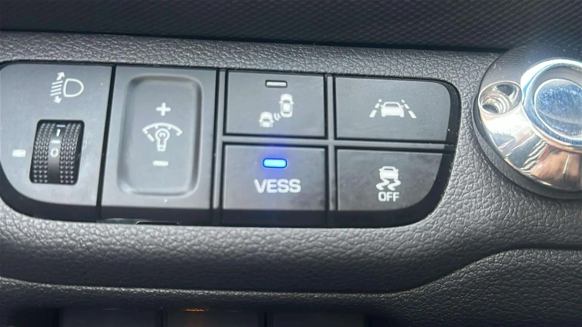 Hyundai Ioniq 1.6 GDI PHEV Klass DCT - foto 29