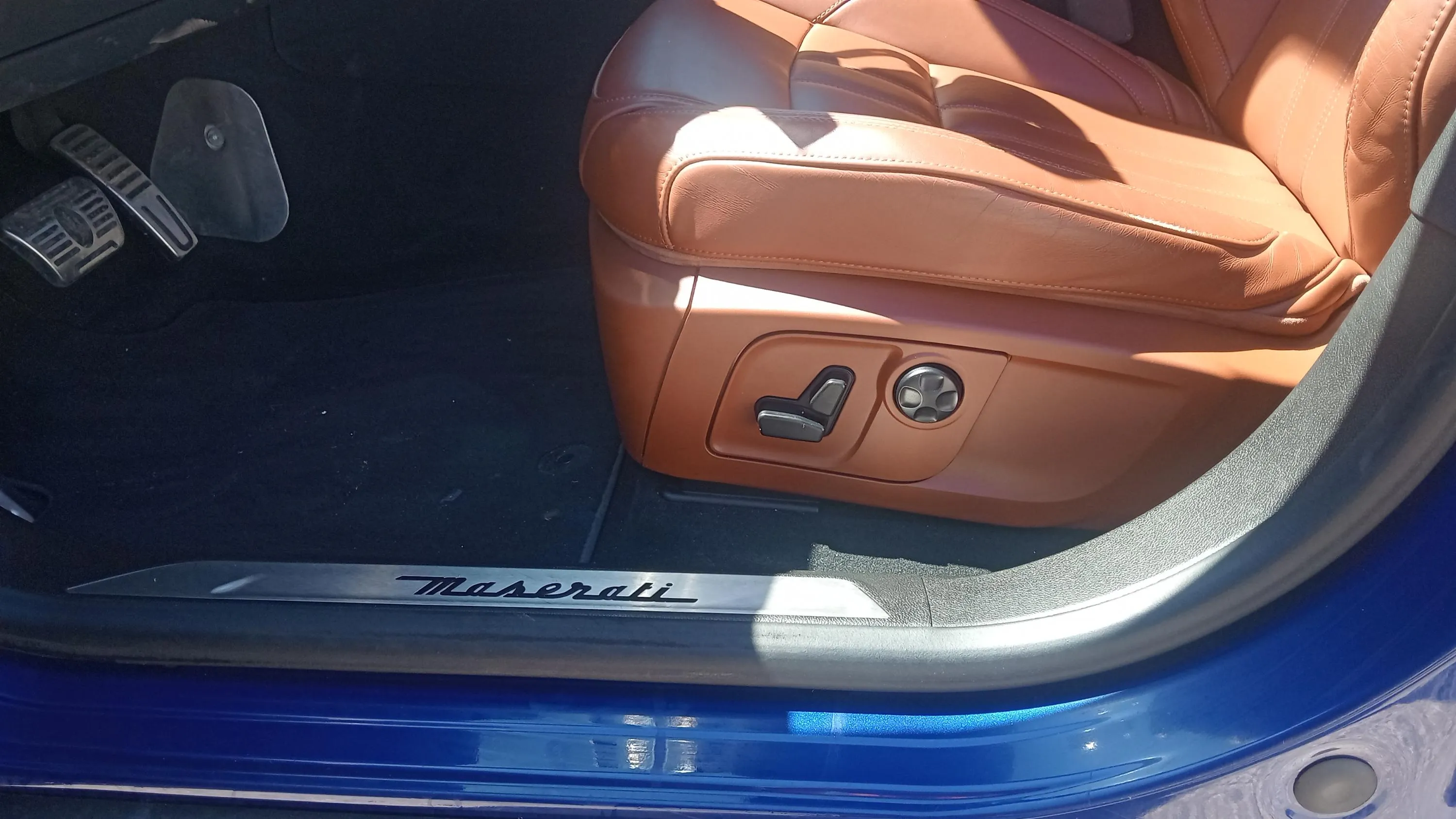 Maserati Levante V6 AWD S GranSport - foto 21