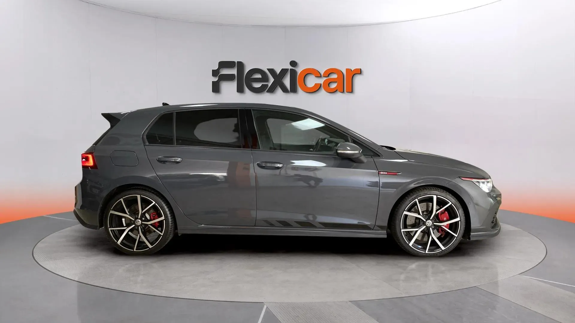 Volkswagen Golf GTI Clubsport 2.0 TSI DSG - foto 3