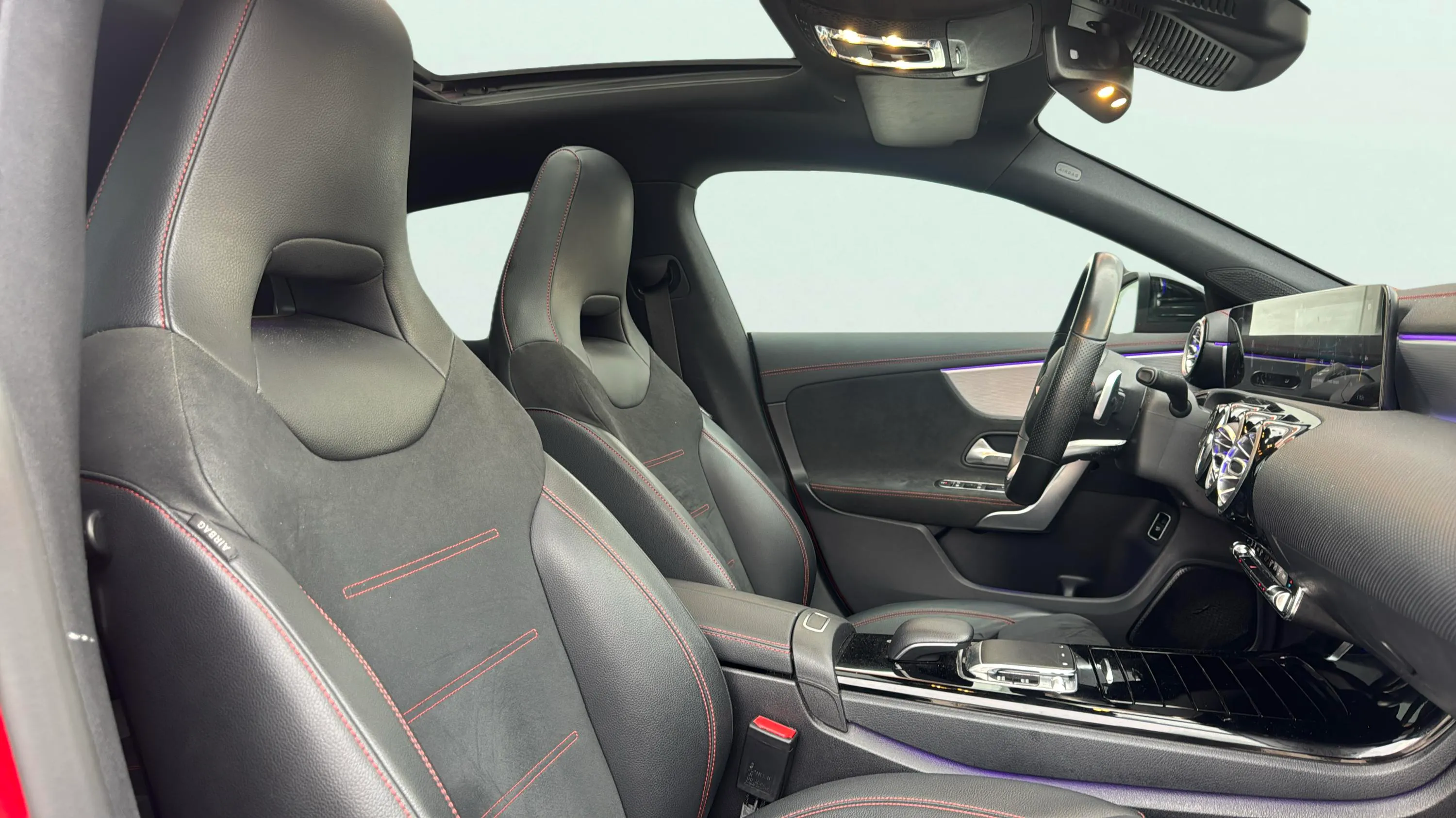 Mercedes-Benz CLA 200 Shooting Brake - foto 16