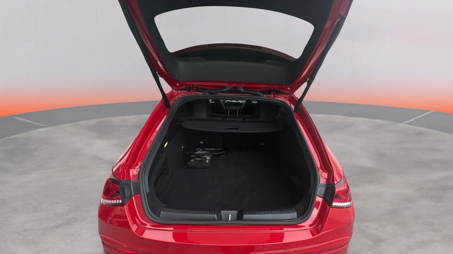 Mercedes-Benz CLA 200 Shooting Brake - foto 10