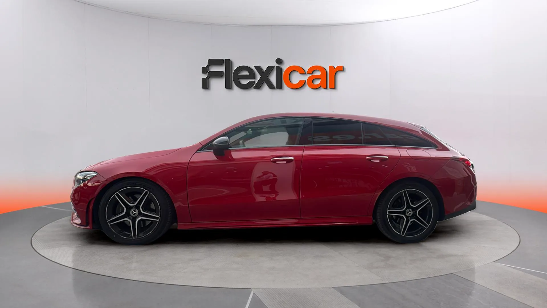Mercedes-Benz CLA 200 Shooting Brake - foto 5