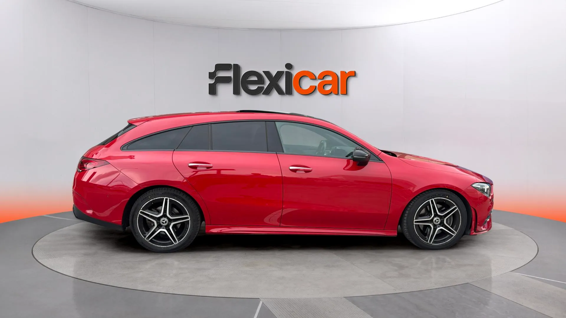 Mercedes-Benz CLA 200 Shooting Brake - foto 4