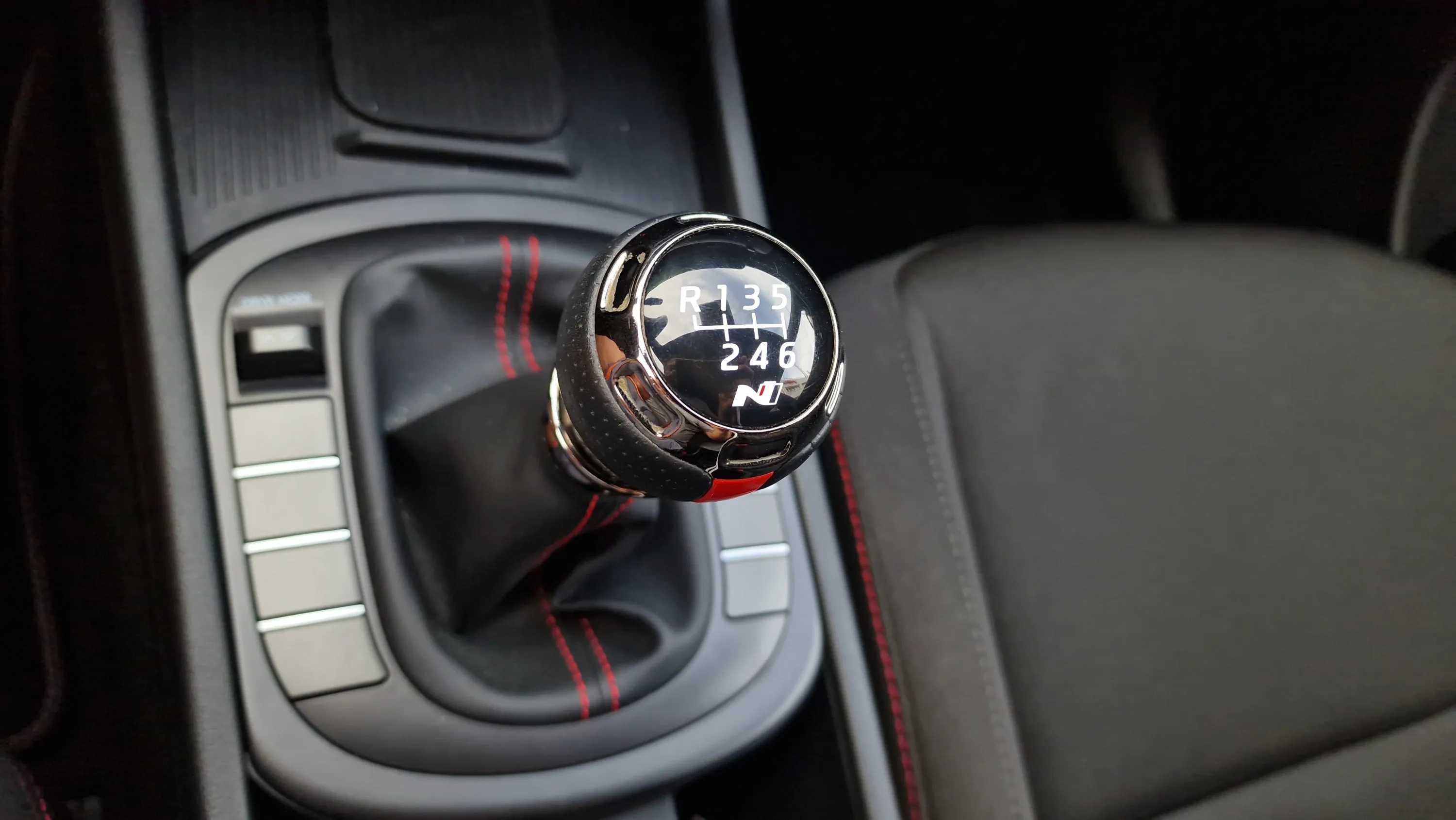 Hyundai Kona 1.0 T-GDi 120 N-Line - foto 10