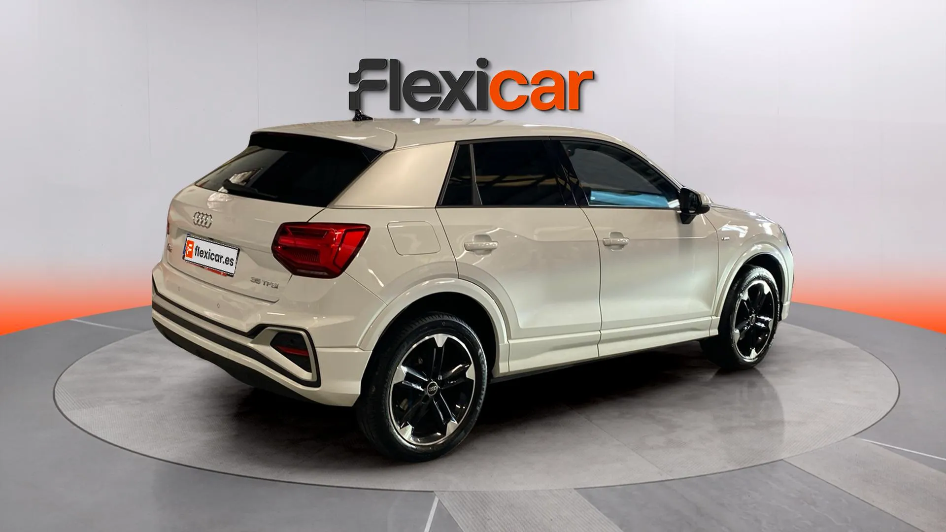 Audi Q2 Advanced 35 TFSI S tronic - foto 7