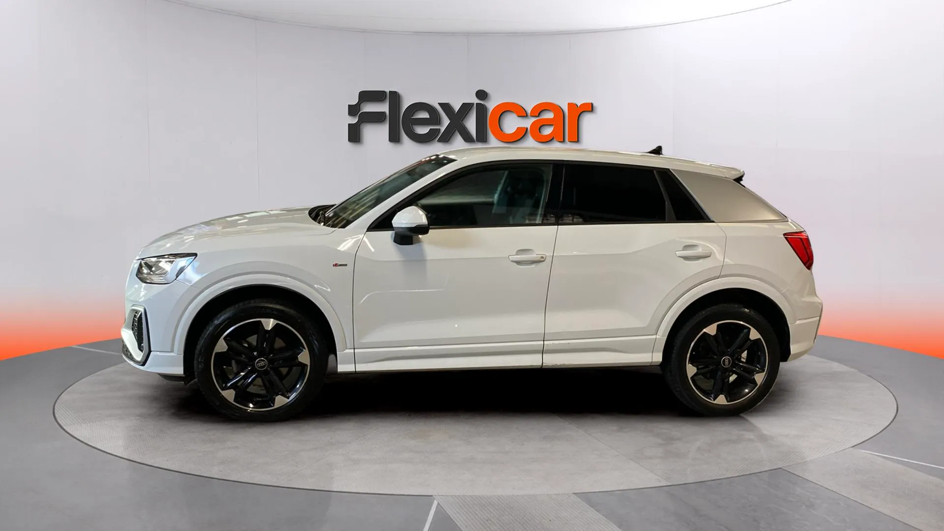 Audi Q2 Advanced 35 TFSI S tronic - foto 3