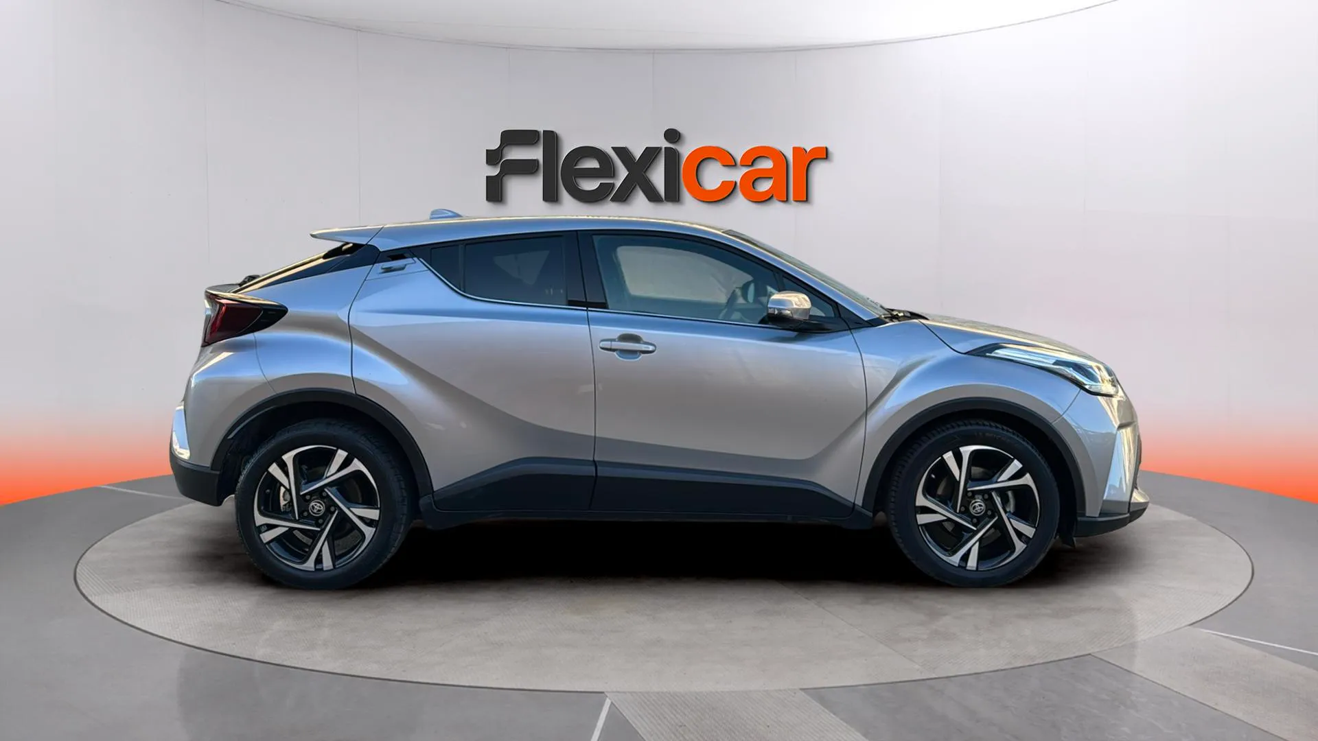 Toyota C-HR 1.8 125H Advance - foto 2