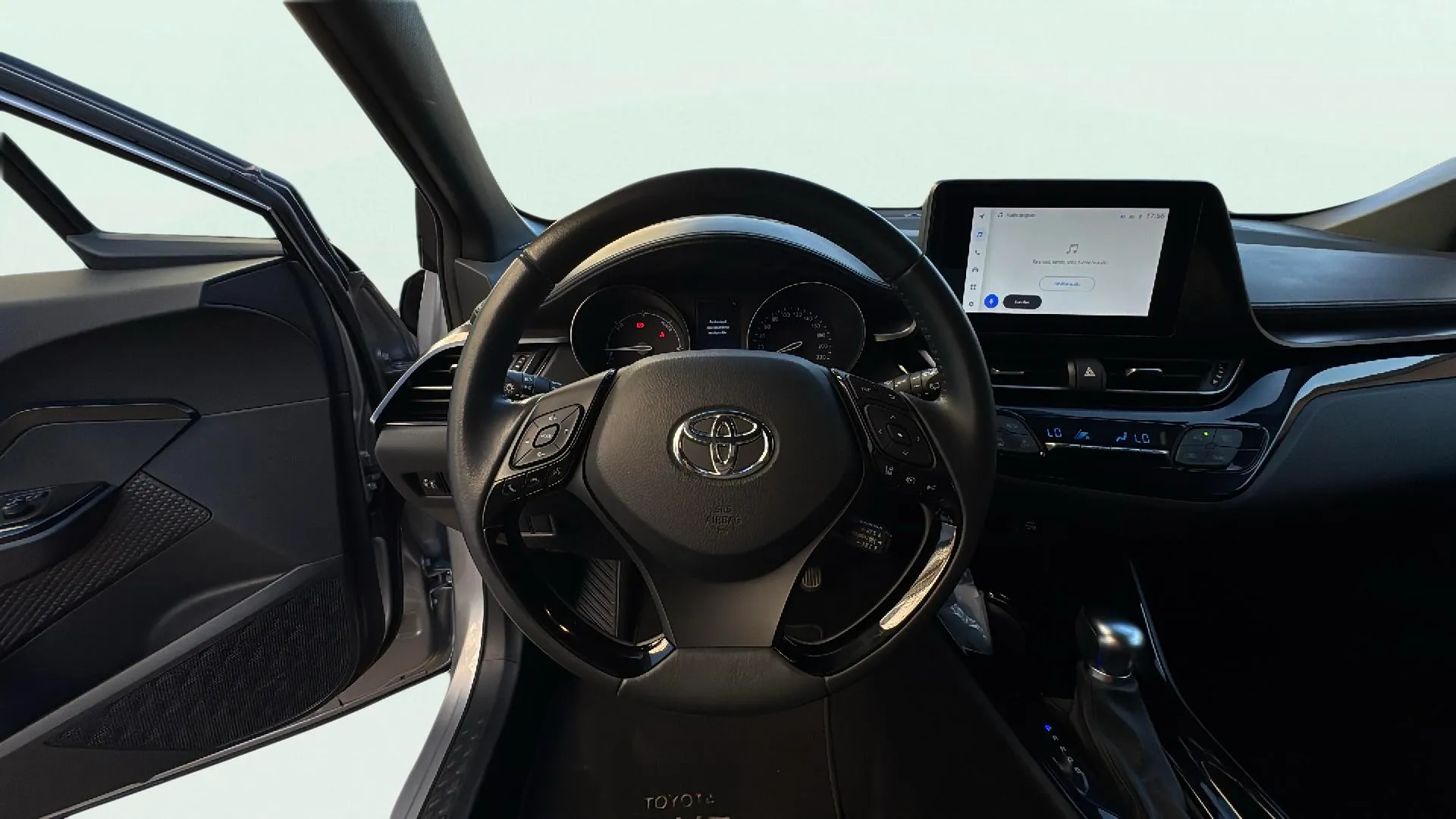 Toyota C-HR 1.8 125H Advance - foto 12