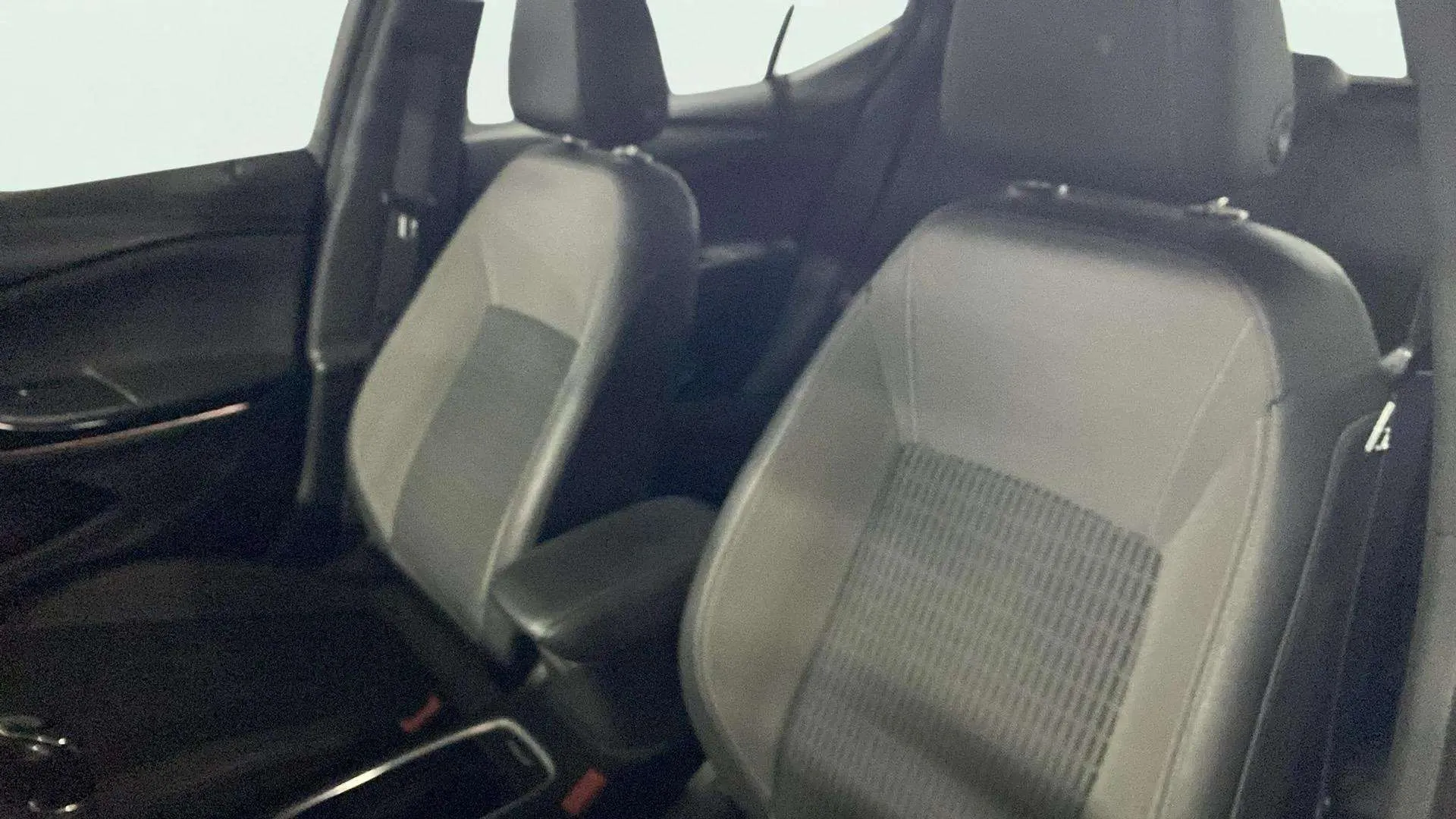 Opel Astra 1.2T SHT Design Tech - foto 33