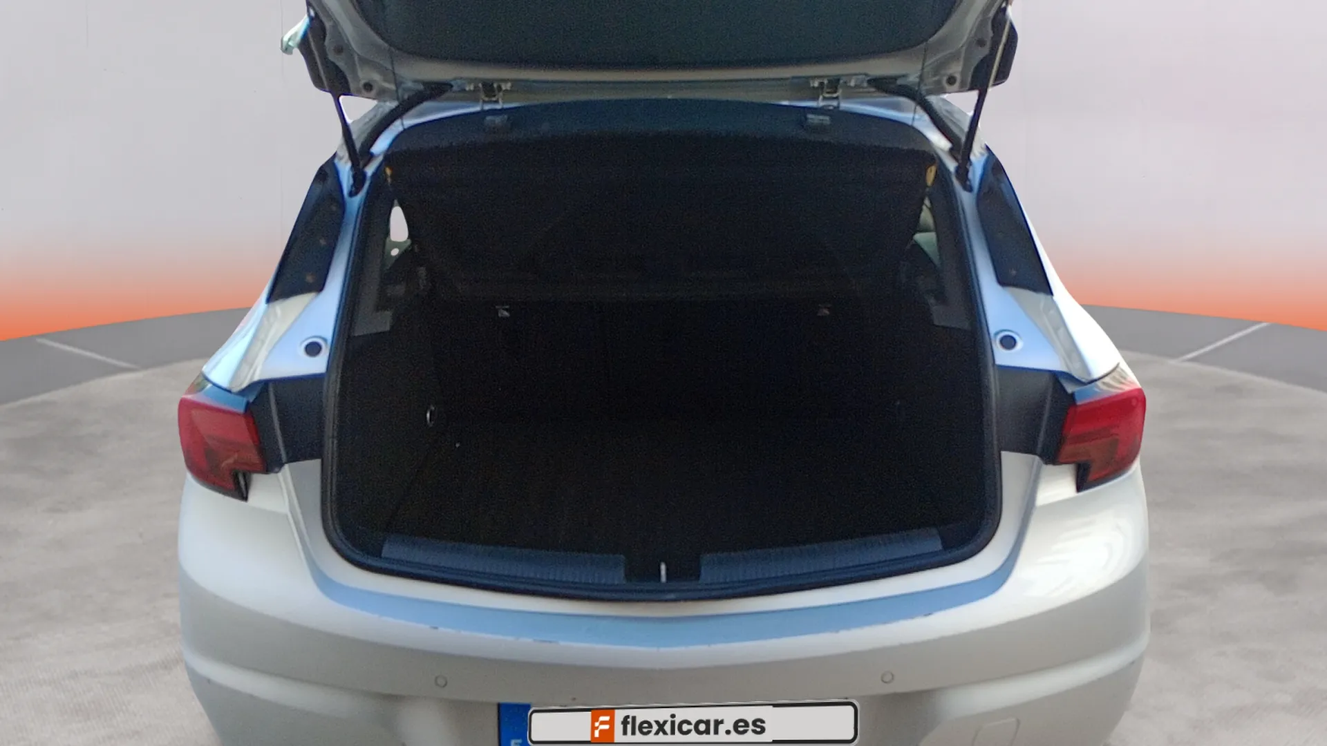 Opel Astra 1.2T SHT Design Tech - foto 21