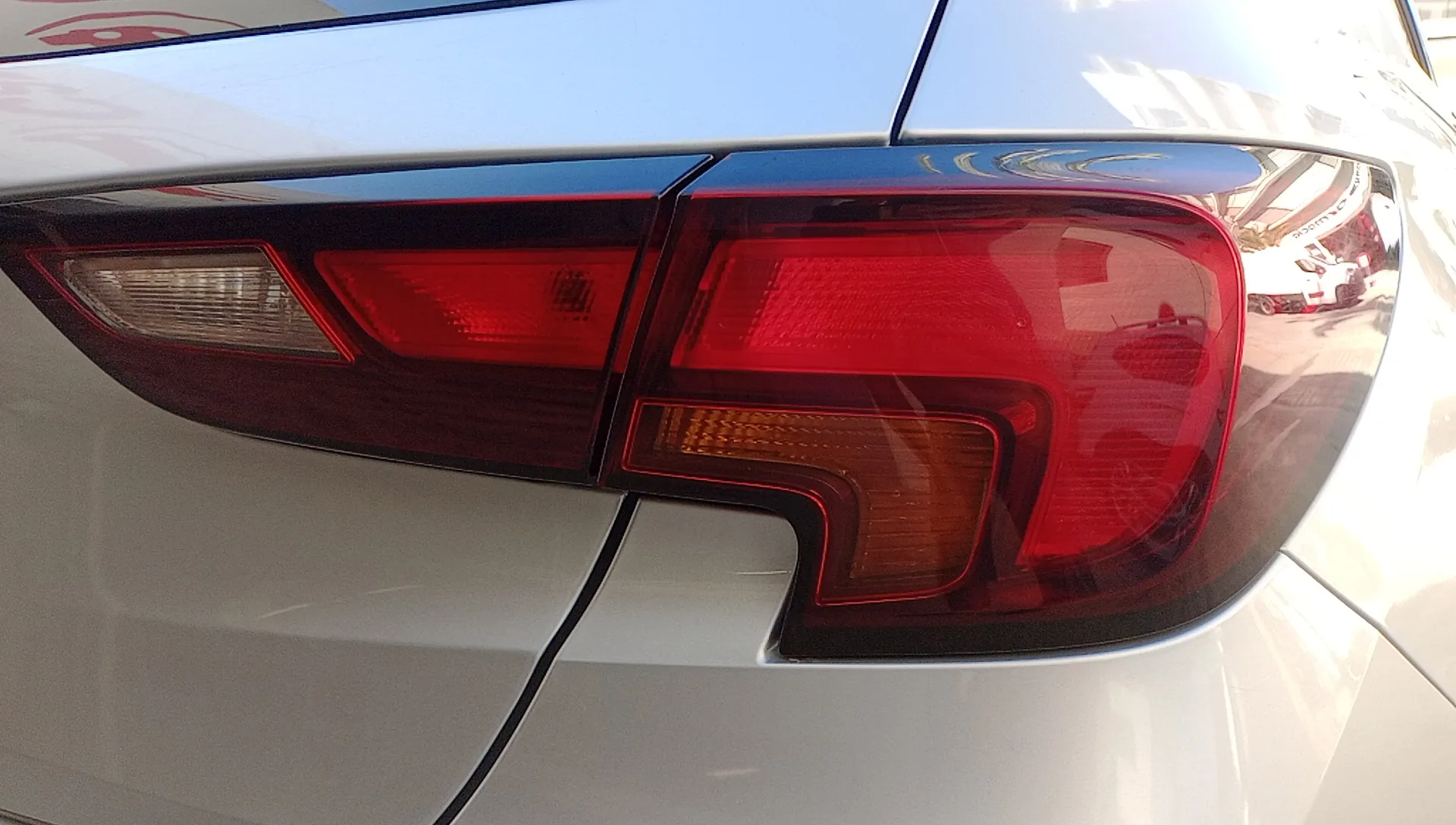 Opel Astra 1.2T SHT Design Tech - foto 26