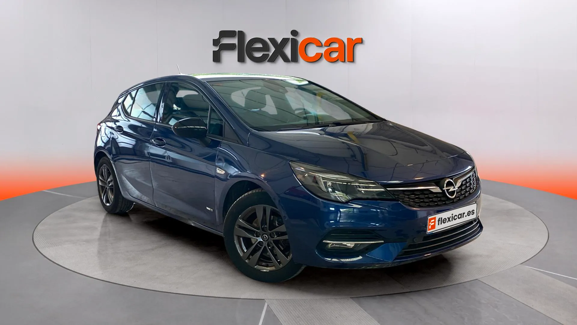 Opel Astra 5P 1.2T SHT Design & Tech (2021) 2021